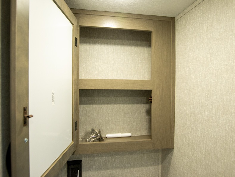 2023 Coachmen Chaparral Lite 25RE, $ 32,999