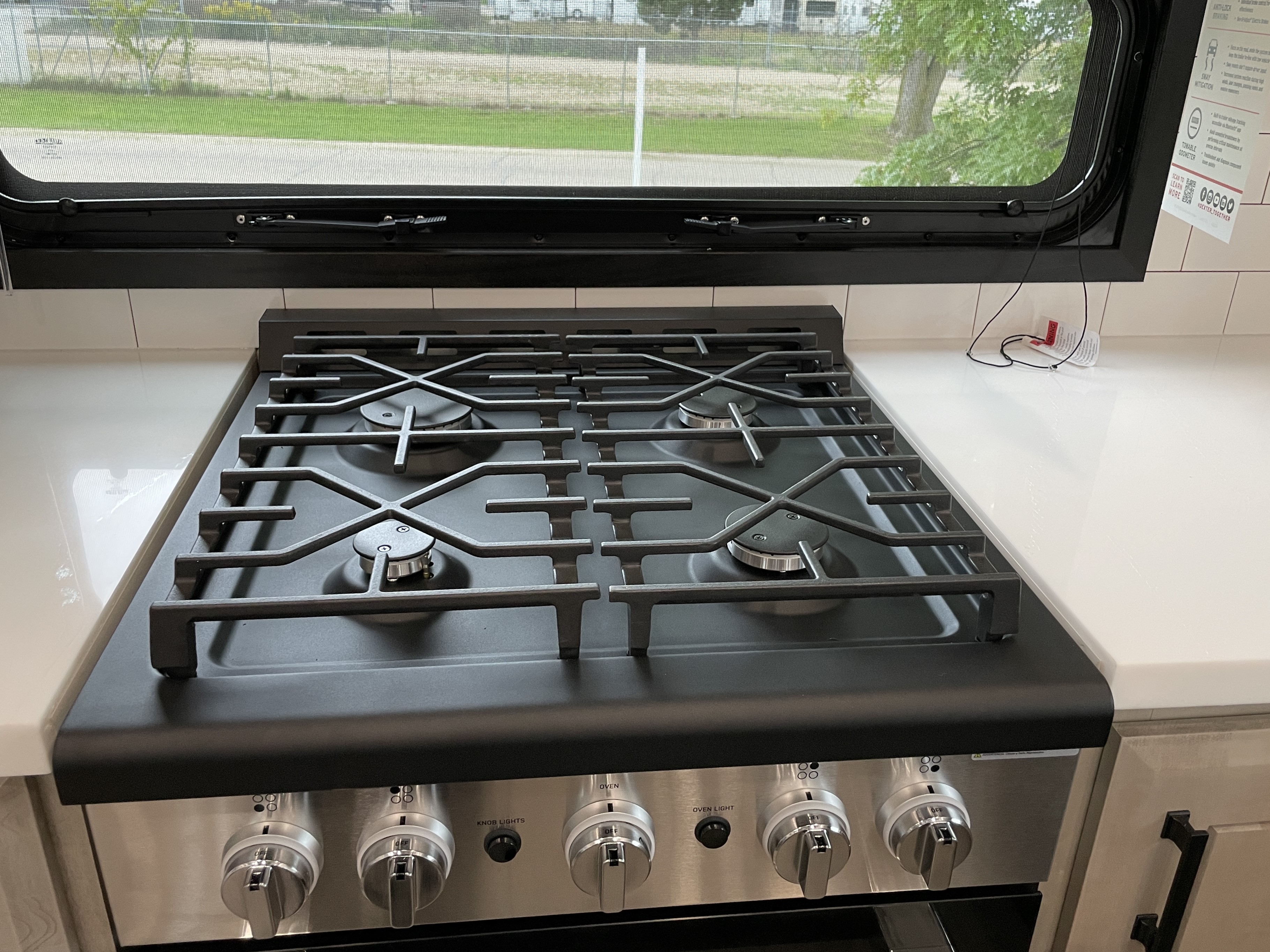 2027 Jayco Pinnacle 38FBRK, $ 136,495