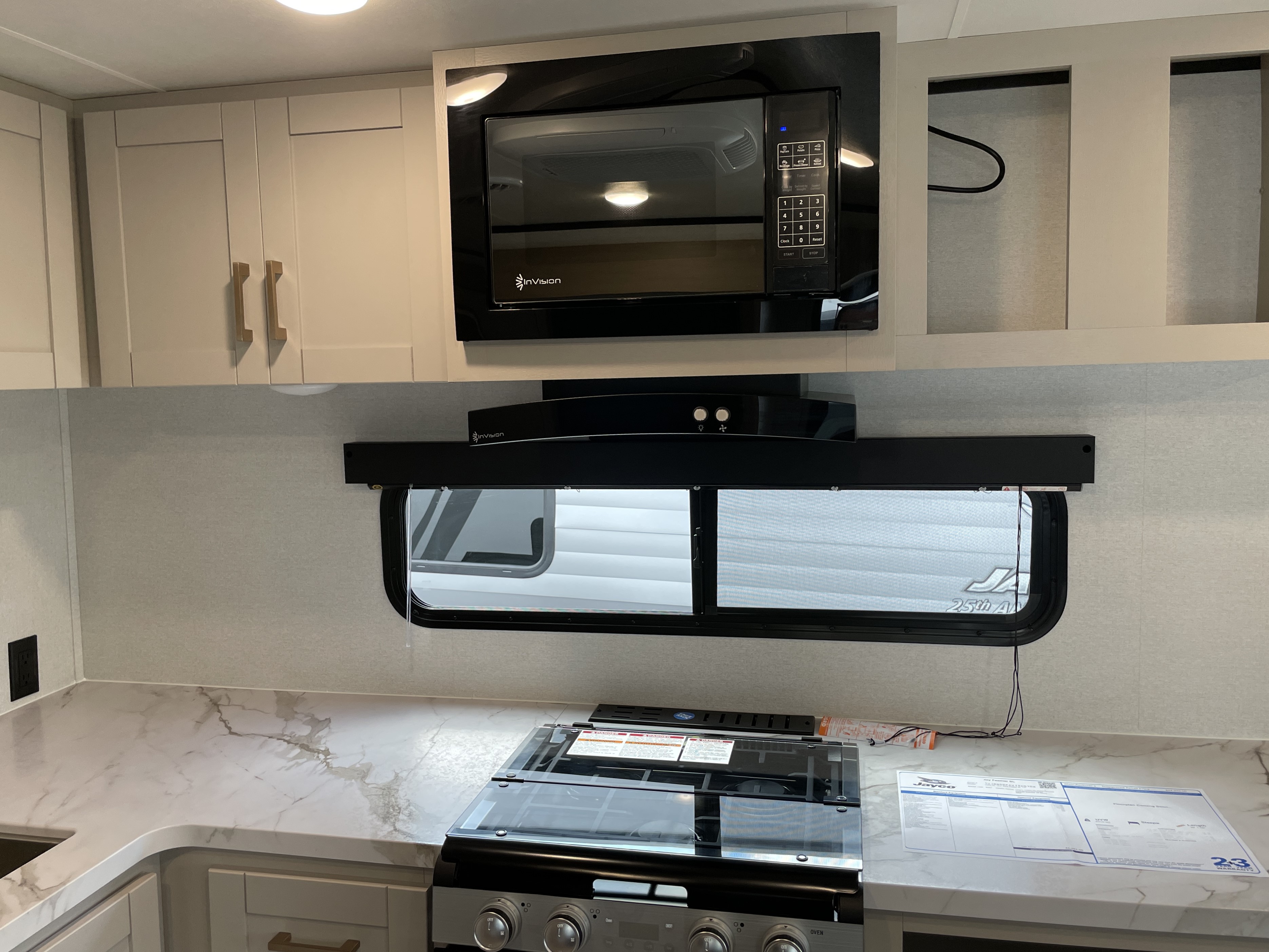 2027 Jayco Jay Feather SL 25RLSL, $ 31,999