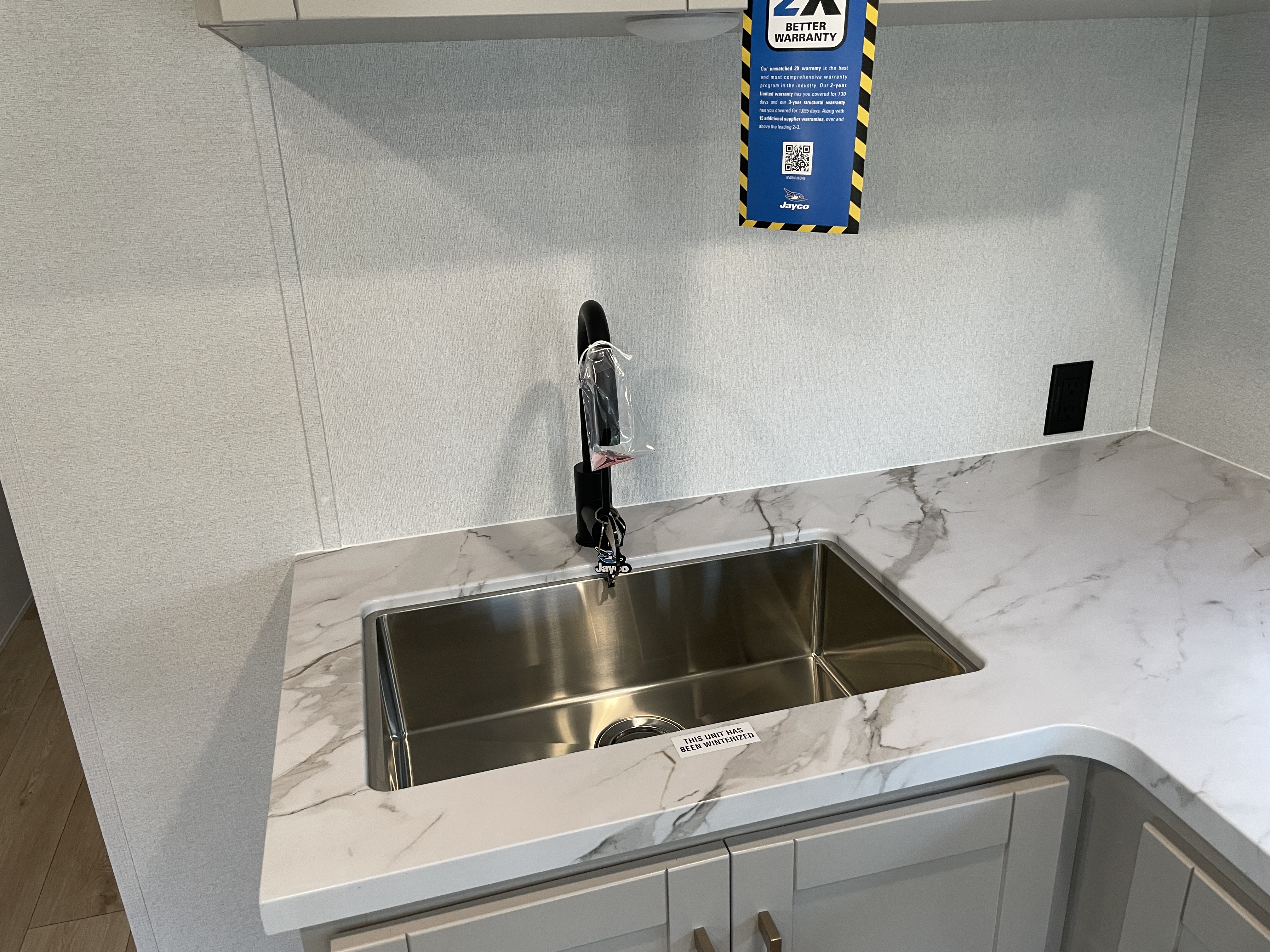 2027 Jayco Jay Feather SL 25RLSL, $ 31,999