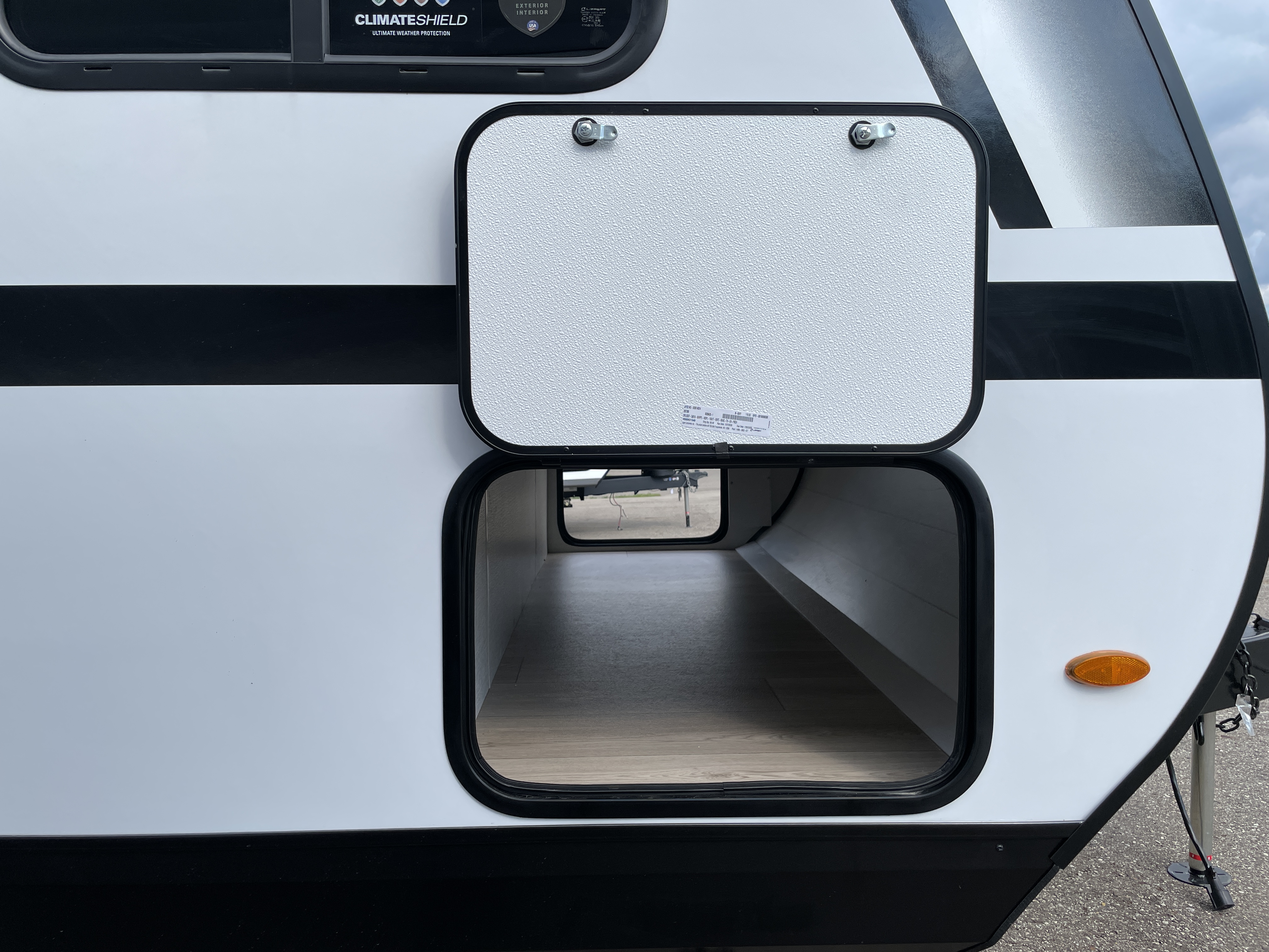 2027 Jayco Jay Feather SL 25RLSL, $ 31,999