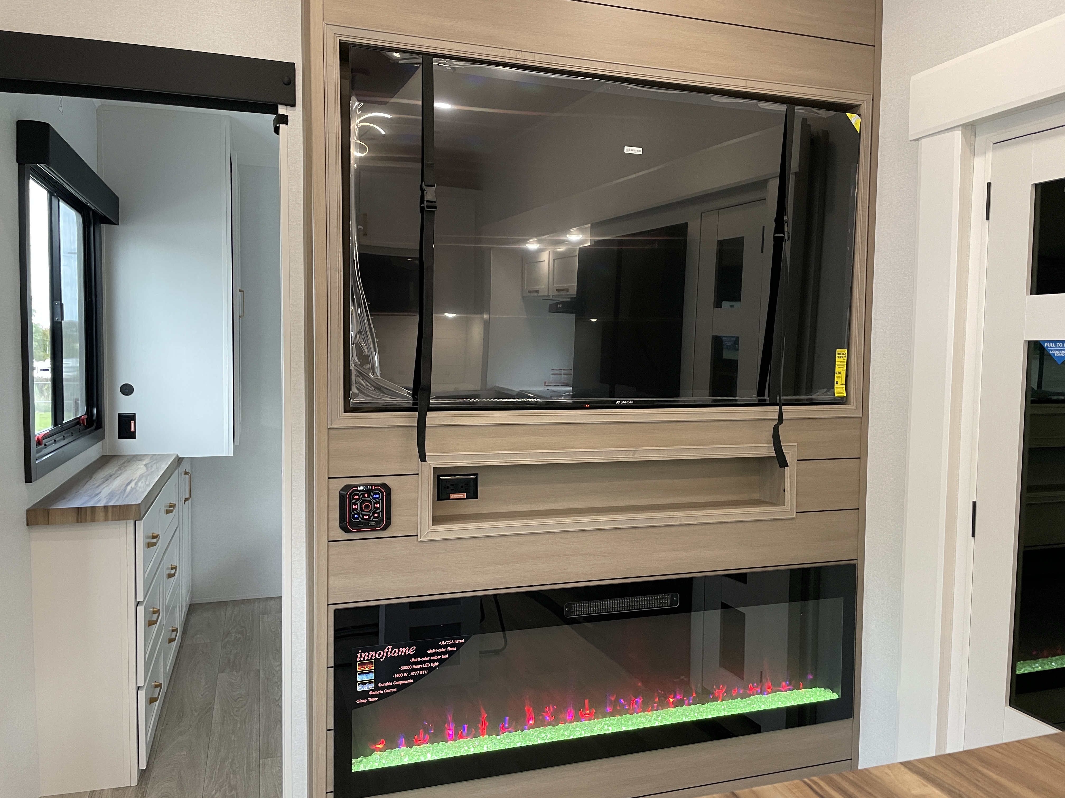 2027 Jayco Eagle 367TBTS, $ 75,995