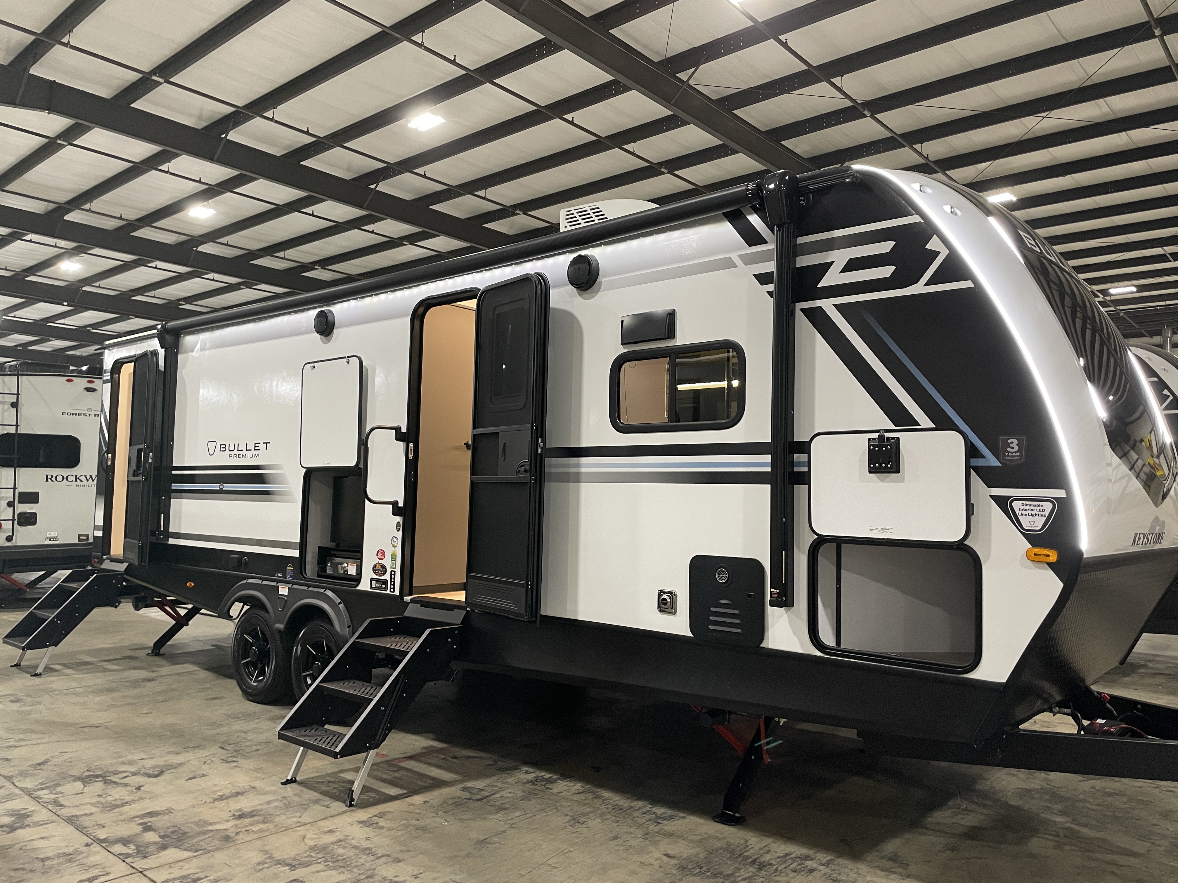 2026 Keystone Bullet Premium 265FKS, $ 37,990