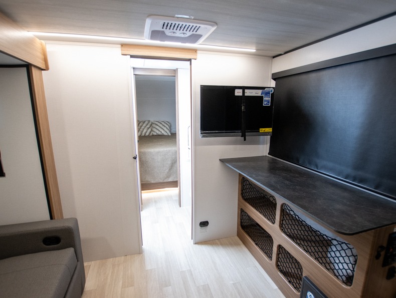 2026 Keystone Reign 19RK, $ 26,999