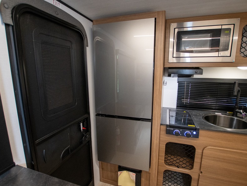 2026 Keystone Reign 19RK, $ 26,999