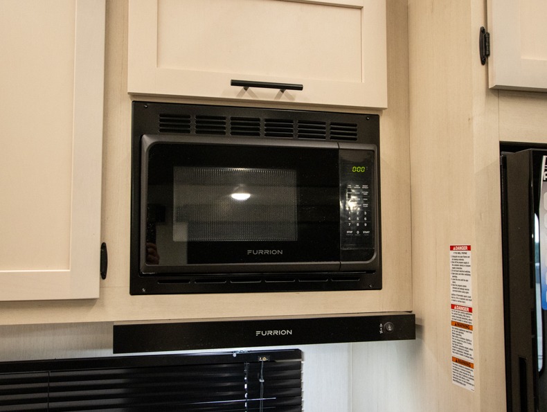 2026 Forest River Cherokee Arctic Wolf 285OPT, $ 39,999
