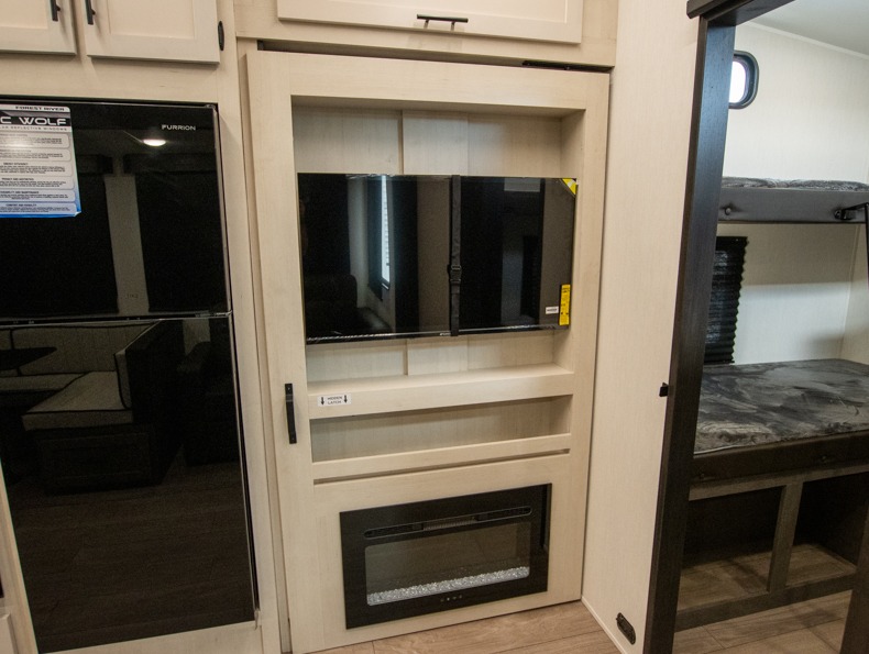 2026 Forest River Cherokee Arctic Wolf 285OPT, $ 39,999
