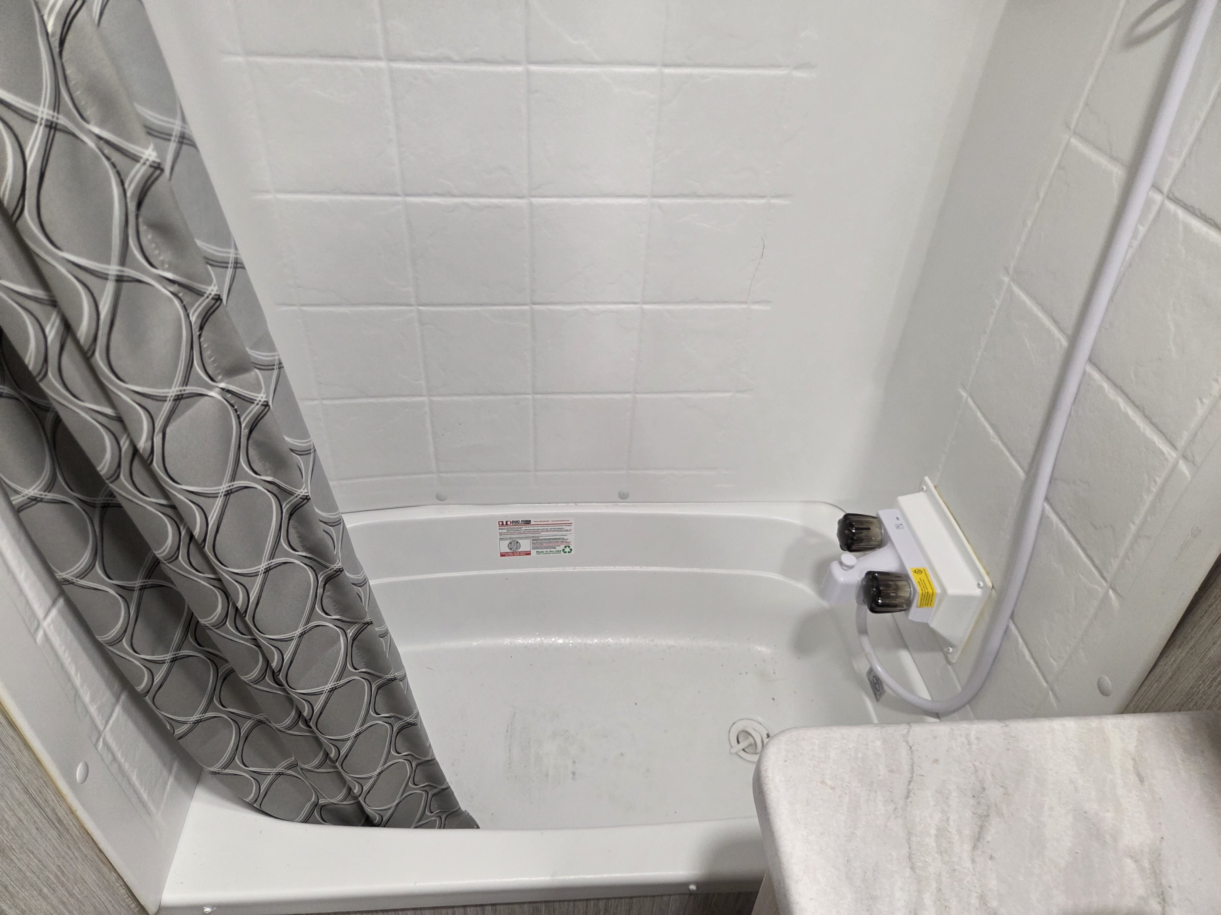 2022 Forest River Sandpiper 3330BH, $ 49,999