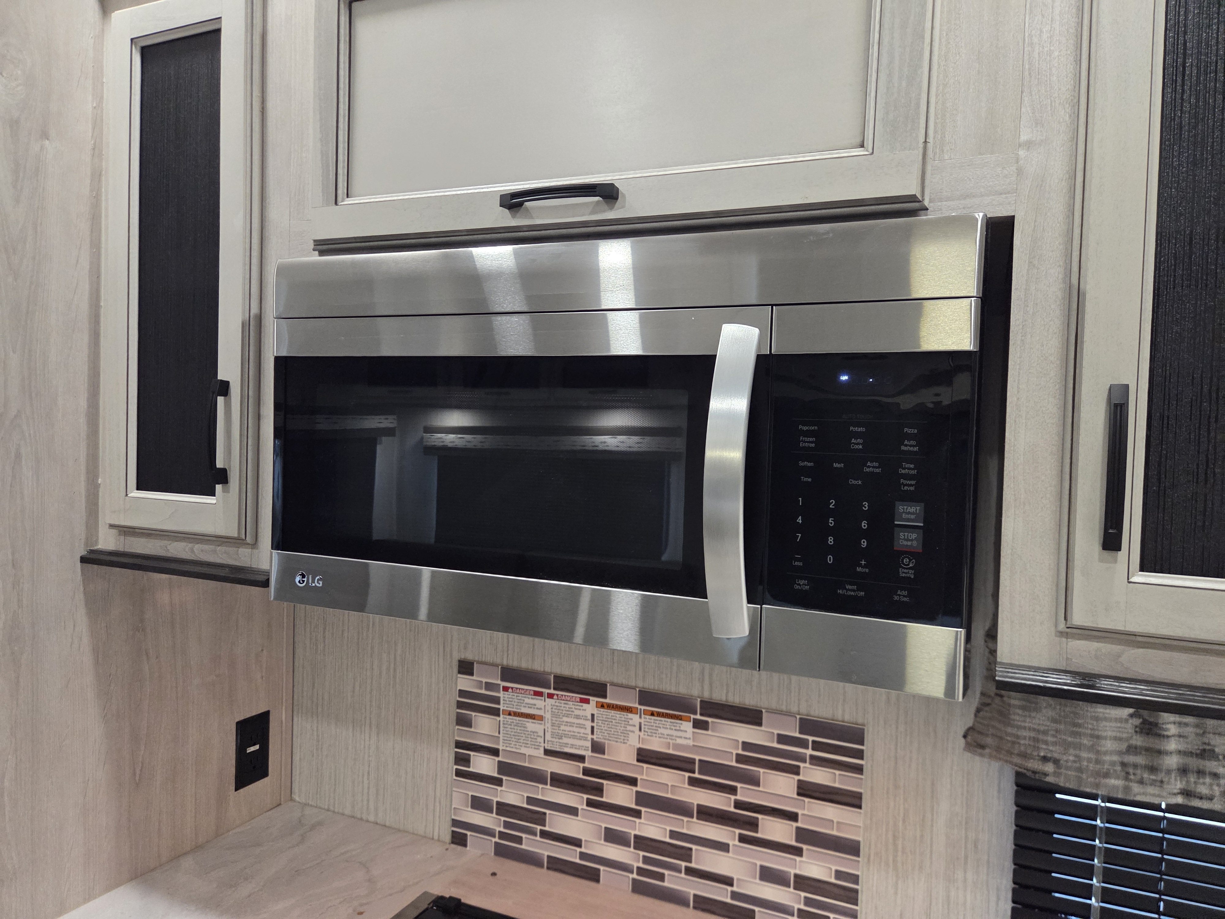 2022 Forest River Sandpiper 3330BH, $ 49,999