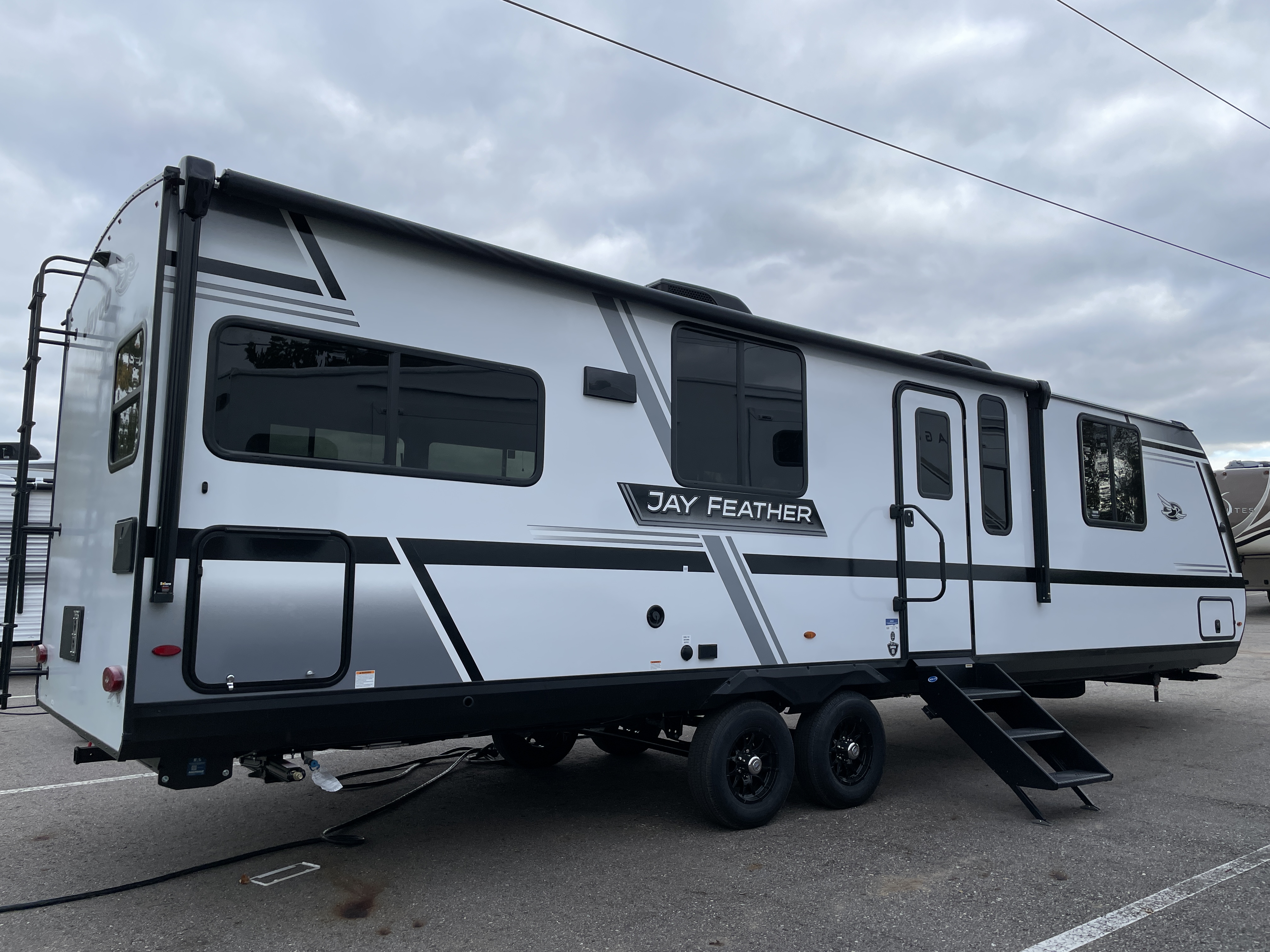 2027 Jayco Jay Feather 30RKB, $ 66,234