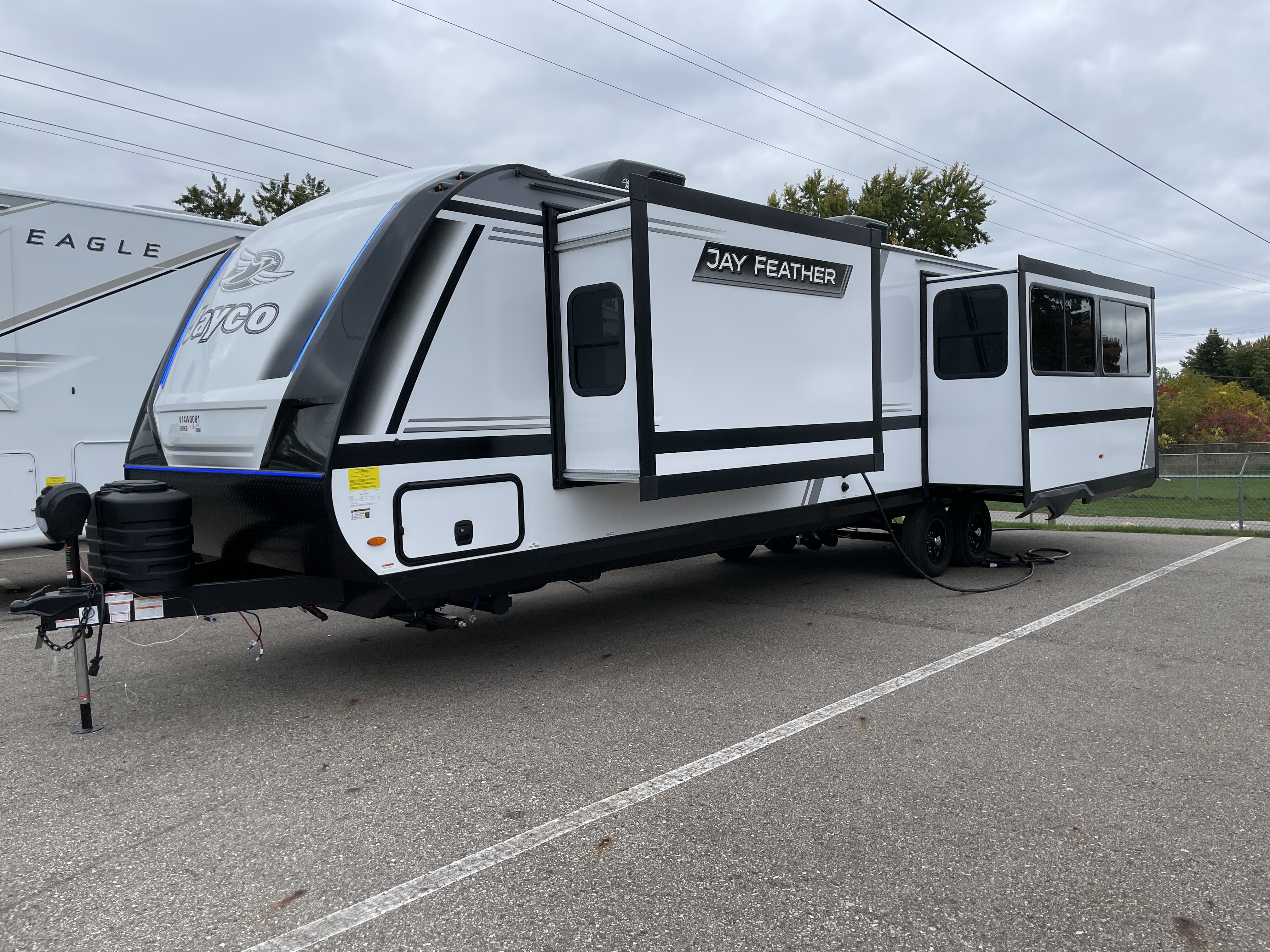 2027 Jayco Jay Feather 30RKB, $ 66,234