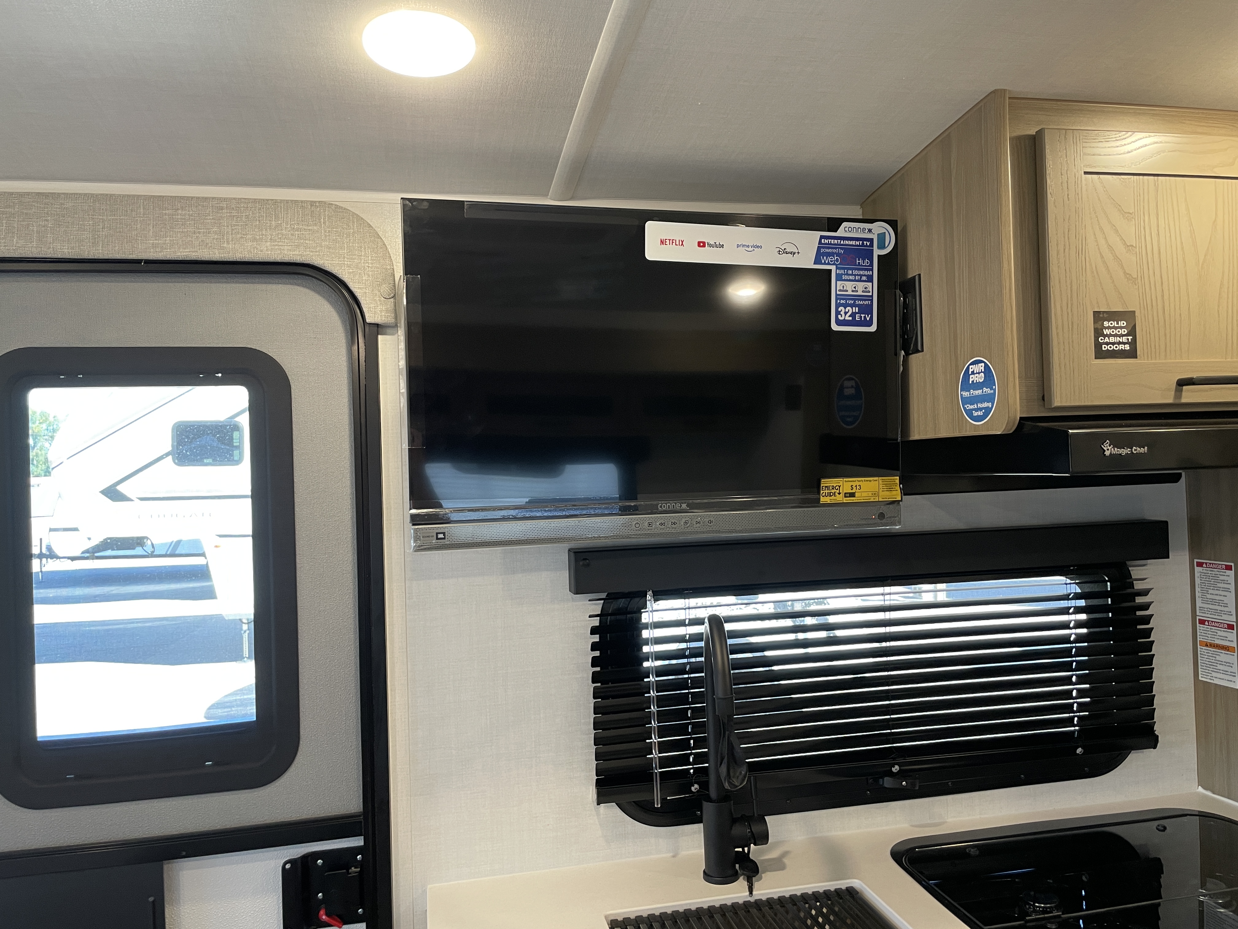 2027 Forest River Rockwood Geo Pro G20SFB, $ 30,999