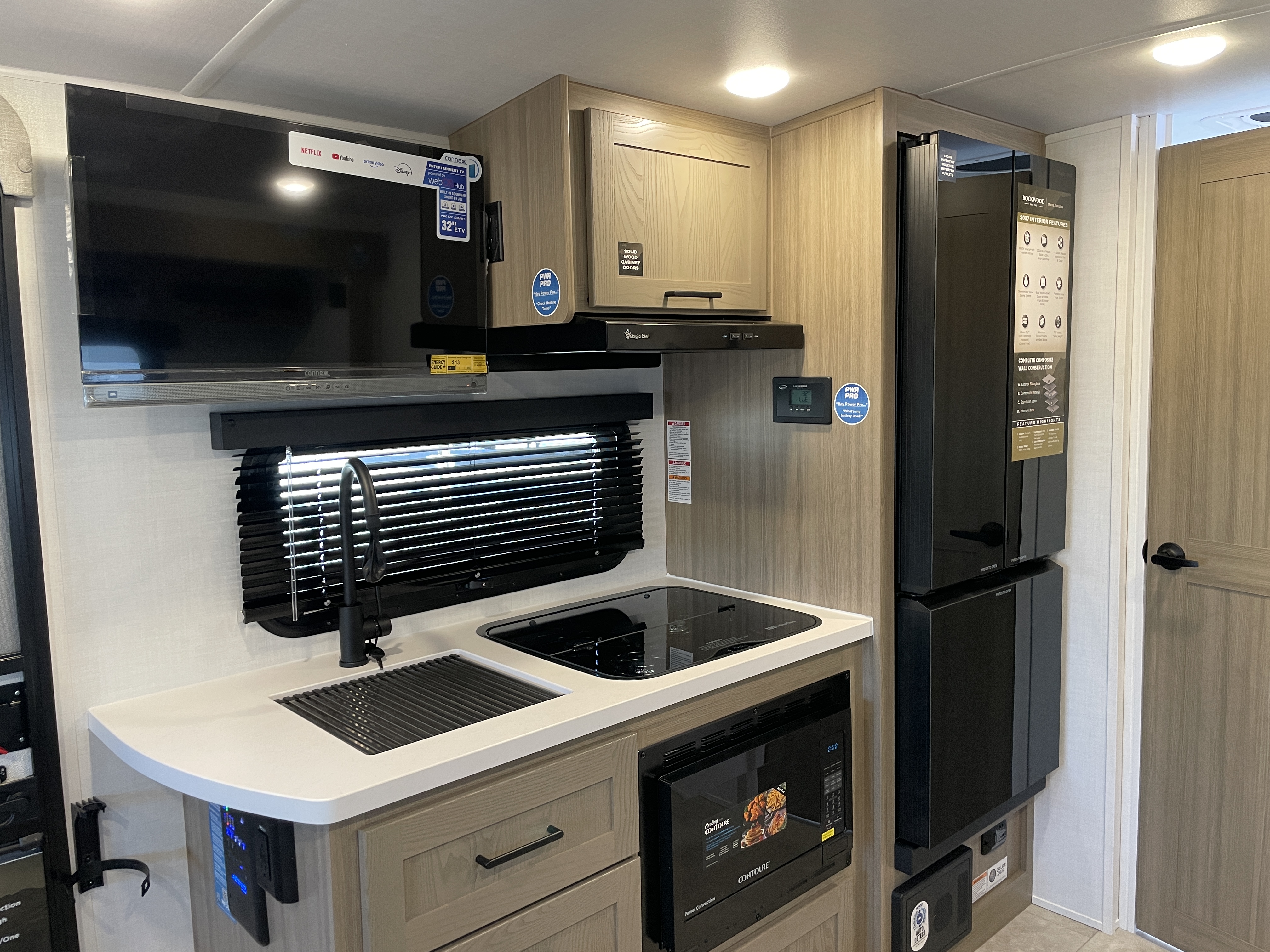 2027 Forest River Rockwood Geo Pro G20SFB, $ 30,999