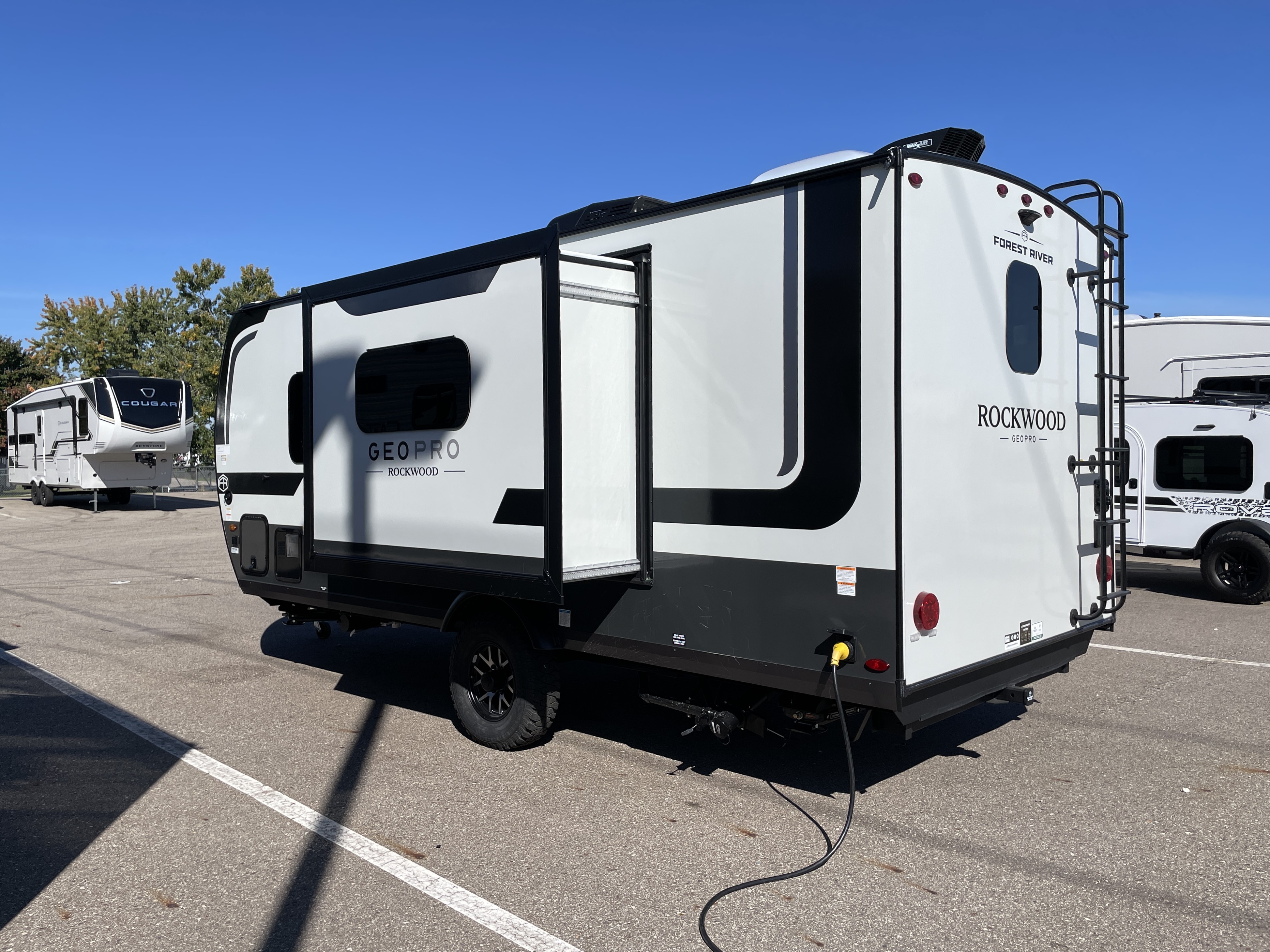 2027 Forest River Rockwood Geo Pro G20SFB, $ 30,999