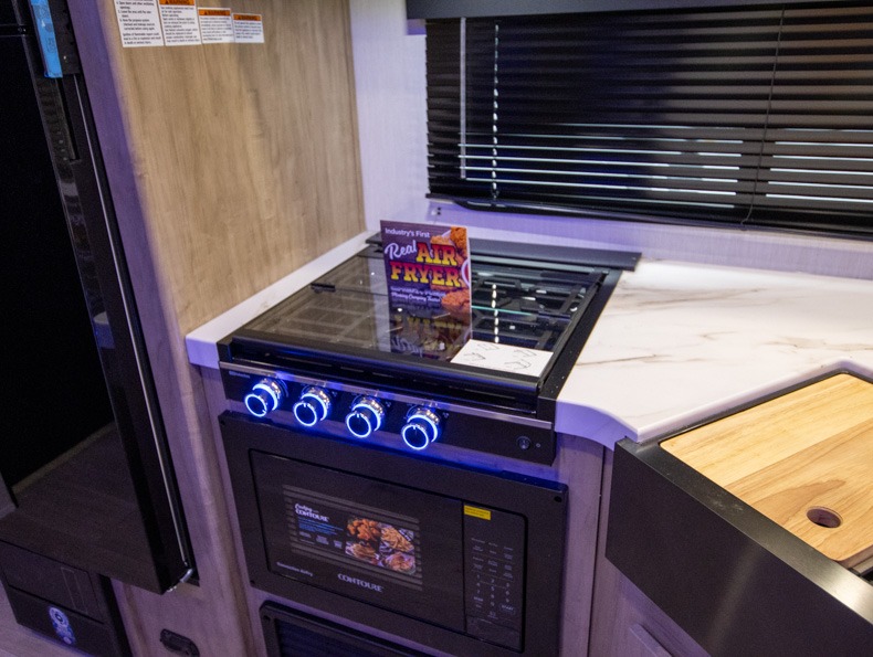 2026 Forest River Cherokee Grey Wolf Travel Traile, $ 28,999