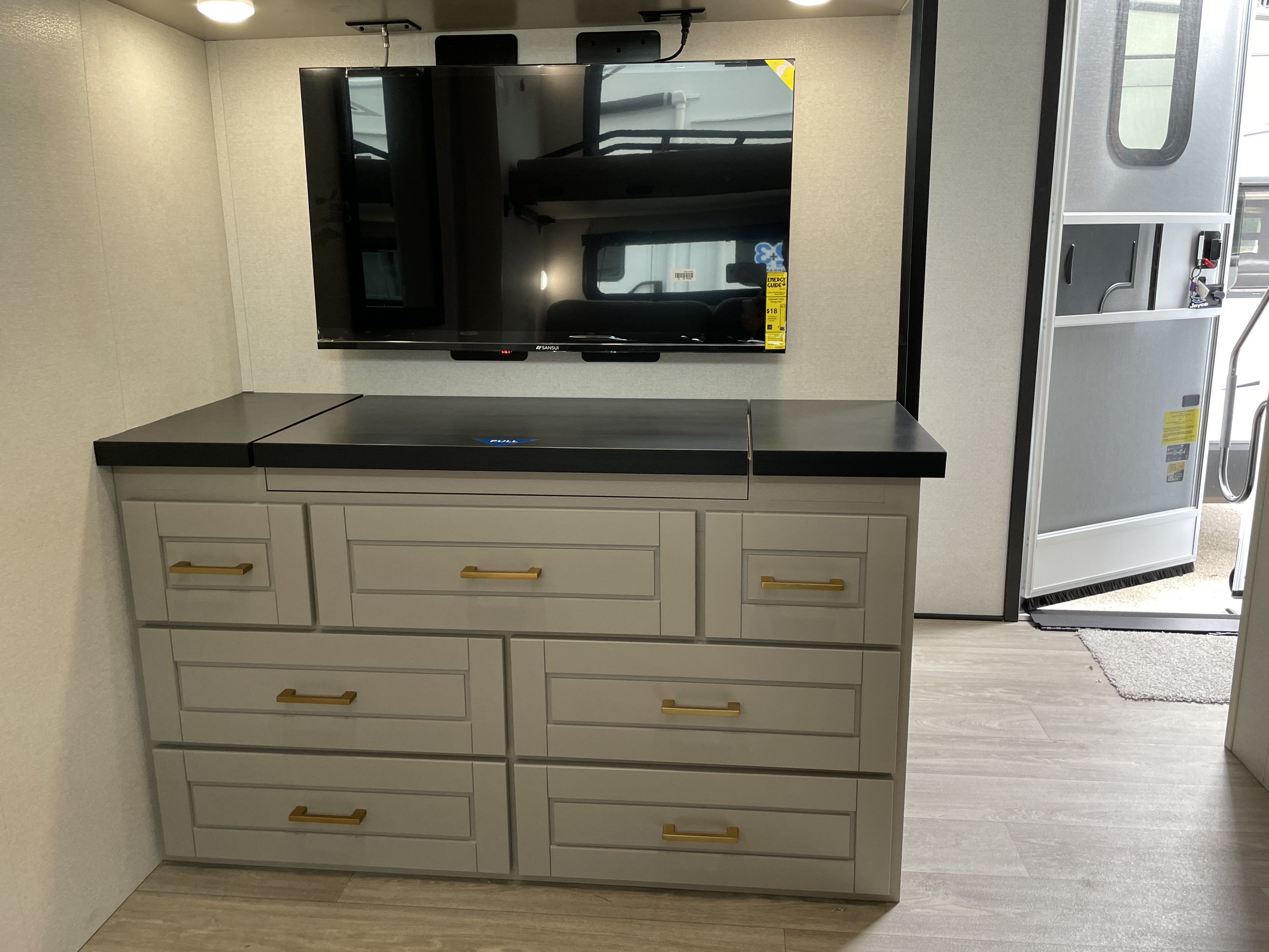 2027 Jayco North Point 361RLBH, $ 99,990
