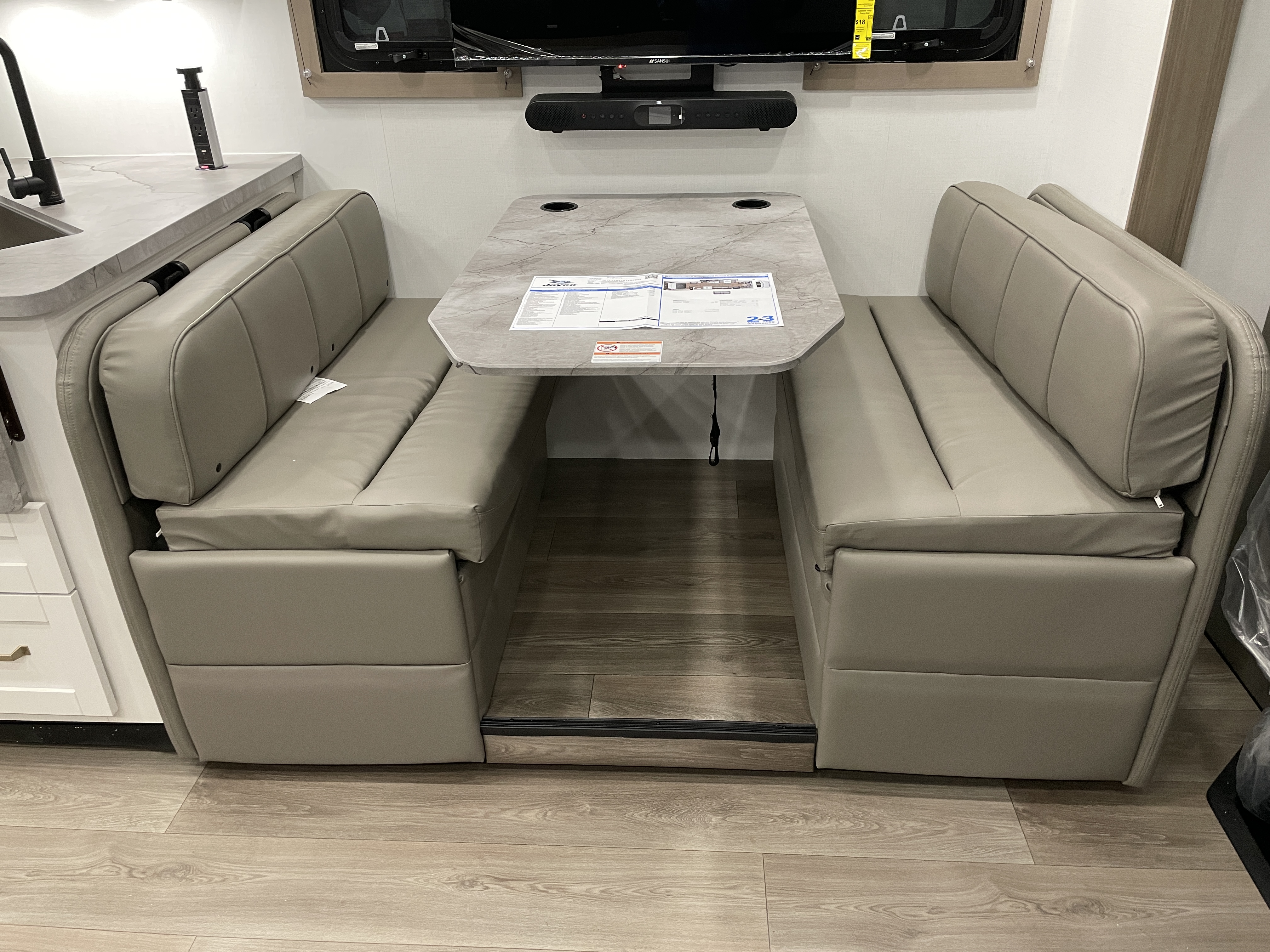 2027 Jayco Redhawk 27G, $ 119,995