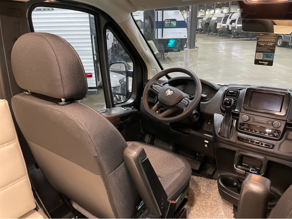 2027 Jayco Comet 18C, $ 94,995