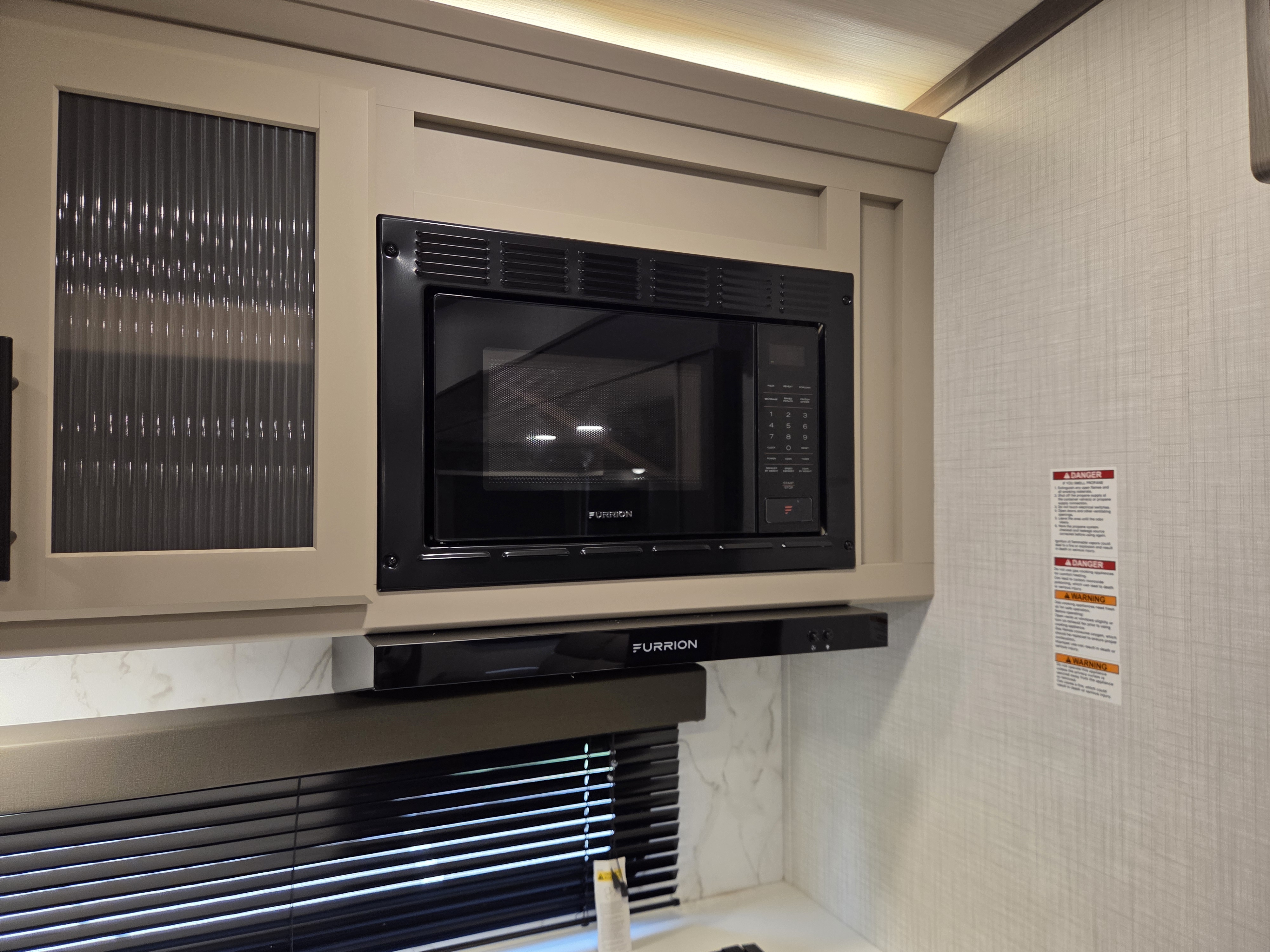2027 Keystone Cougar Half-Ton (Fifth Wheel) 26RKE, $ 55,990