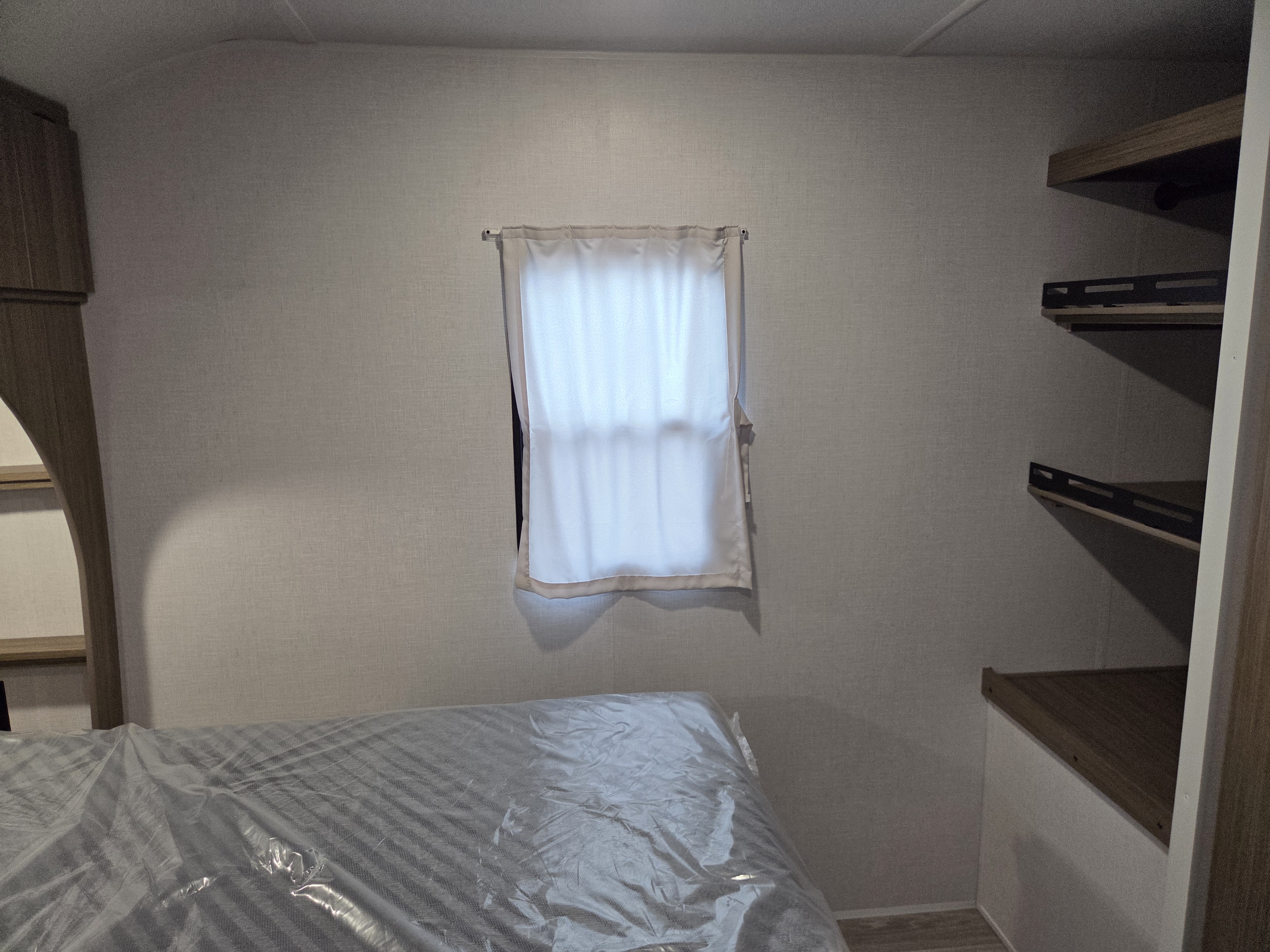 2027 Forest River Salem 26DBHD, $ 27,999