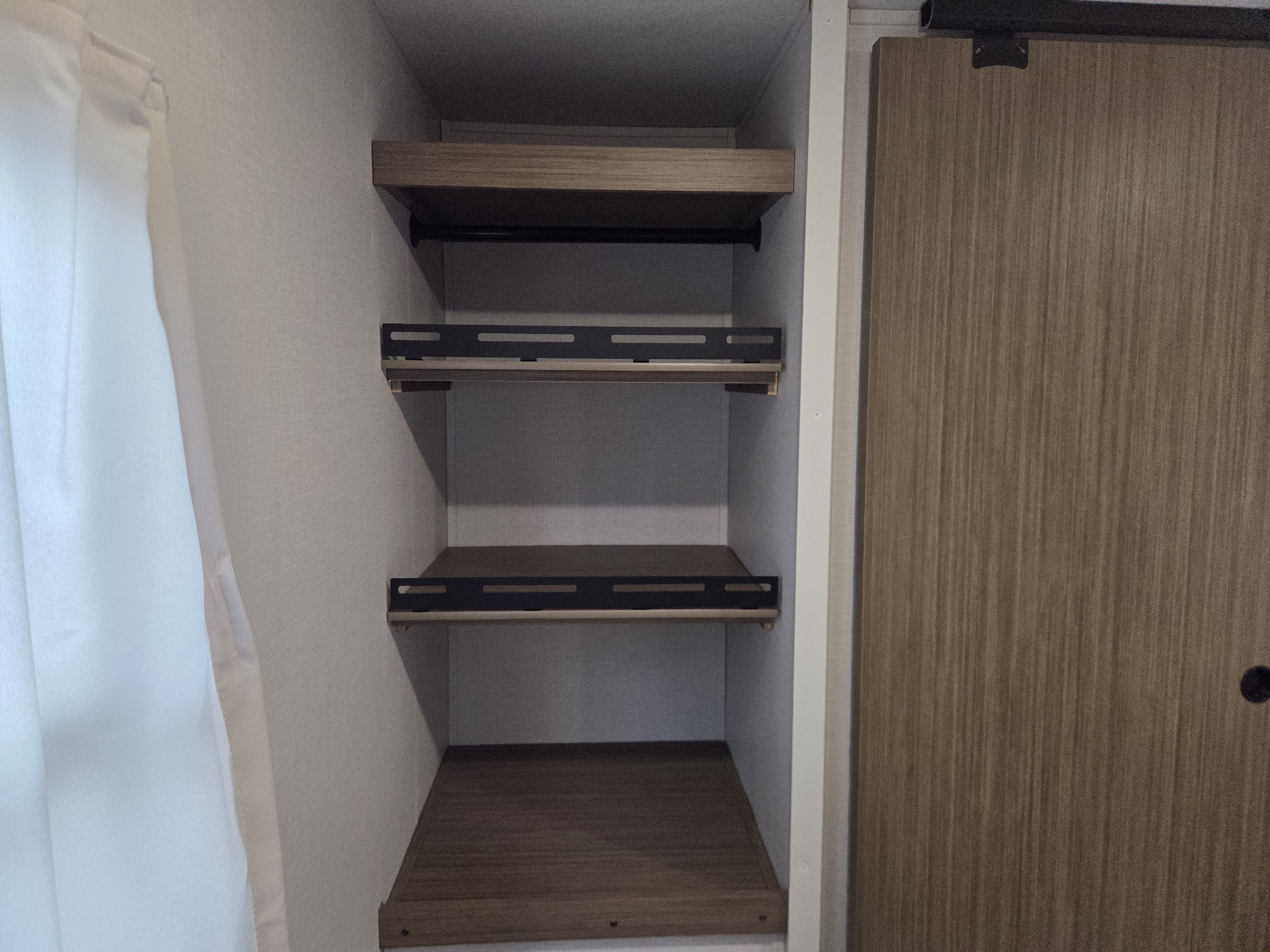 2027 Forest River Salem 26DBHD, $ 27,999
