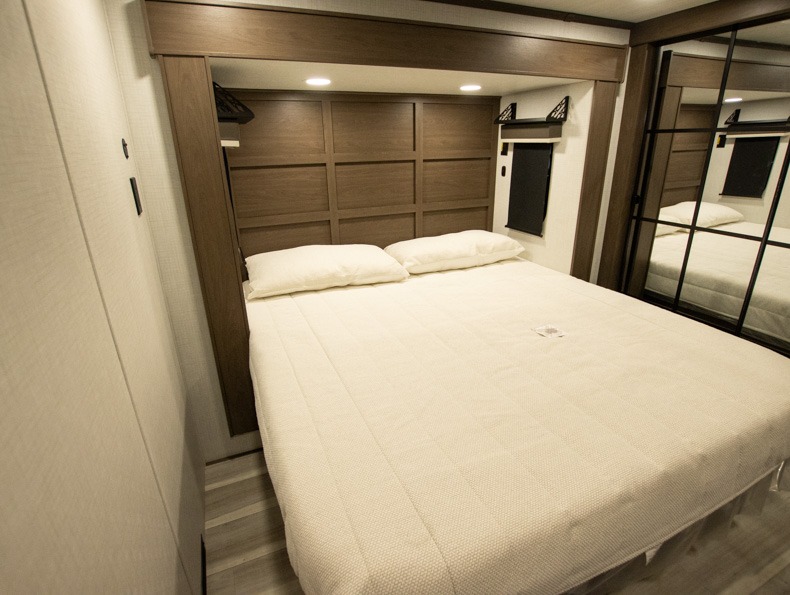 2026 Keystone Cougar 350LLK, $ 69,999