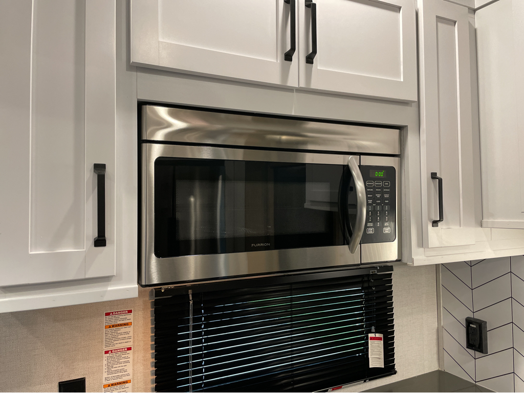2022 Keystone Raptor 351, $ 78,000