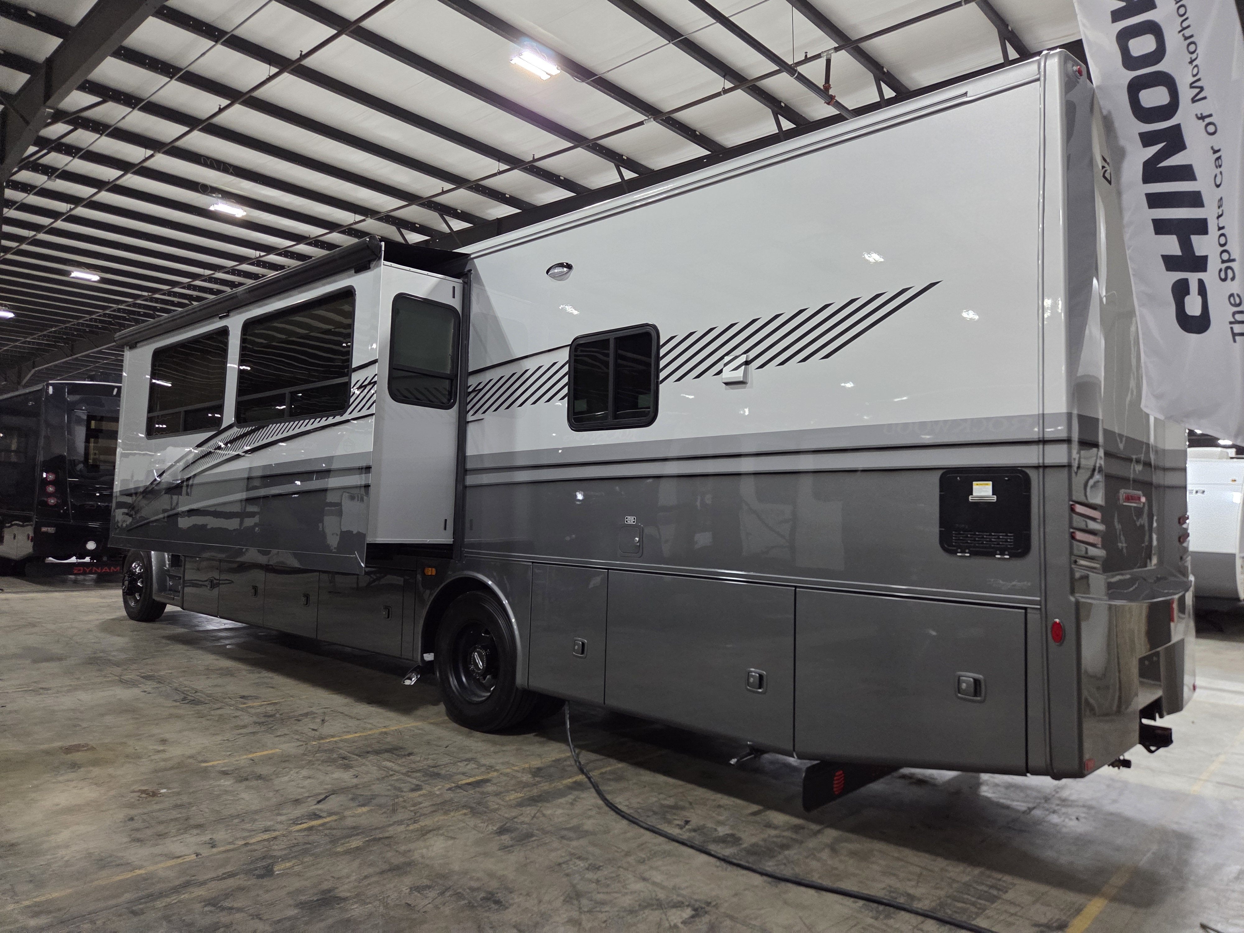 2027 Dynamax Europa S 37CA, $ 294,997