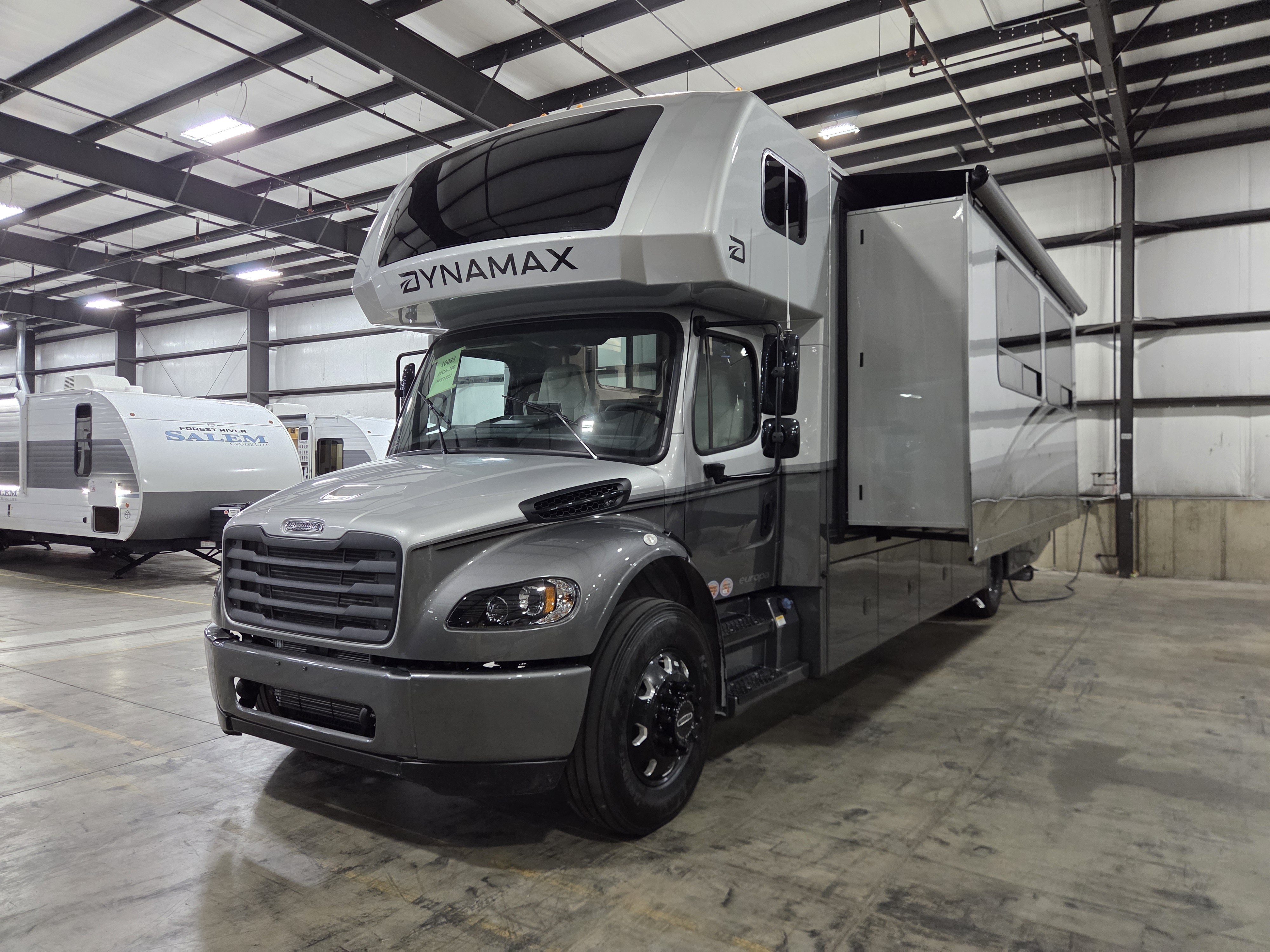 2027 Dynamax Europa S 37CA, $ 294,997