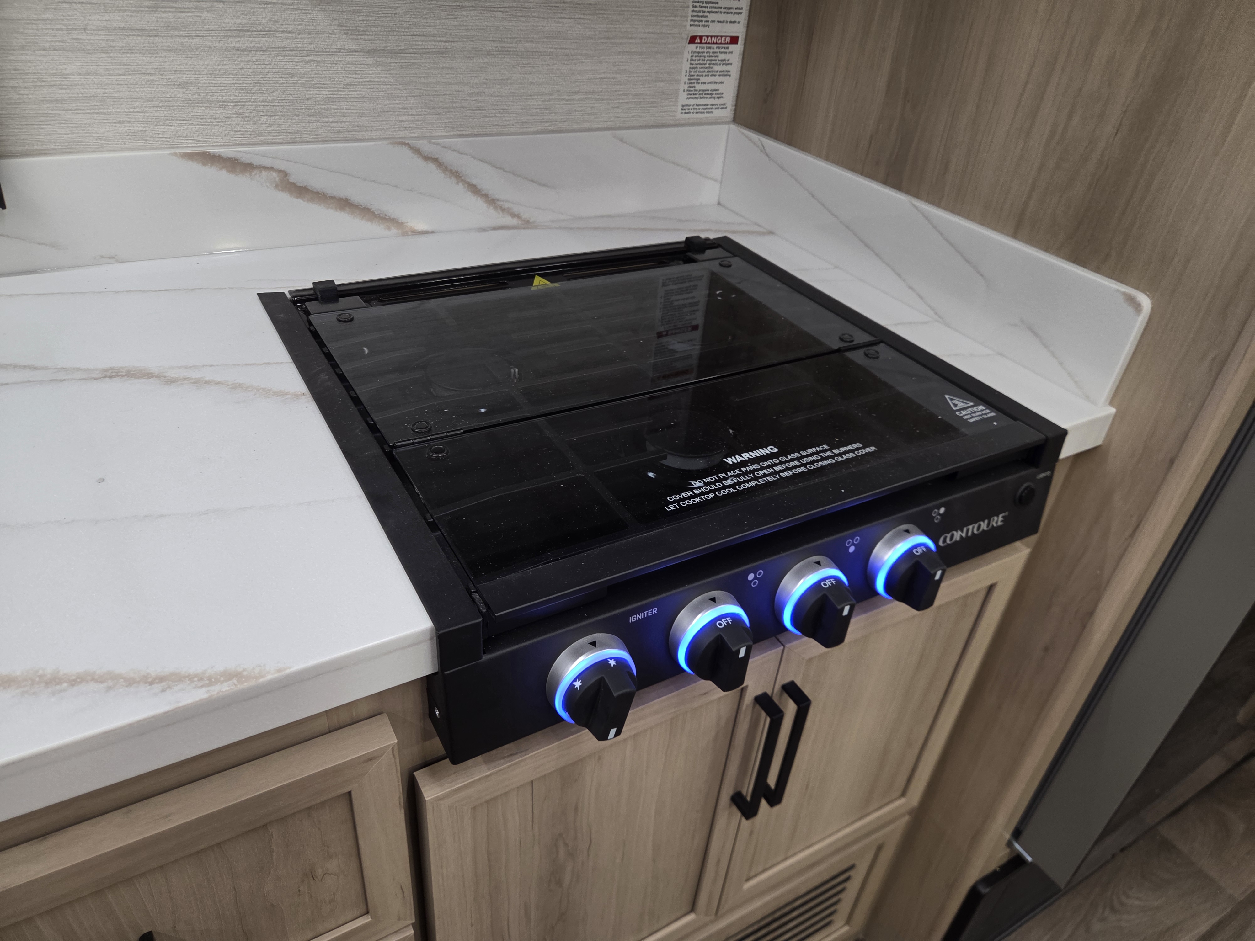 2027 Dynamax Europa S 37CA, $ 294,997