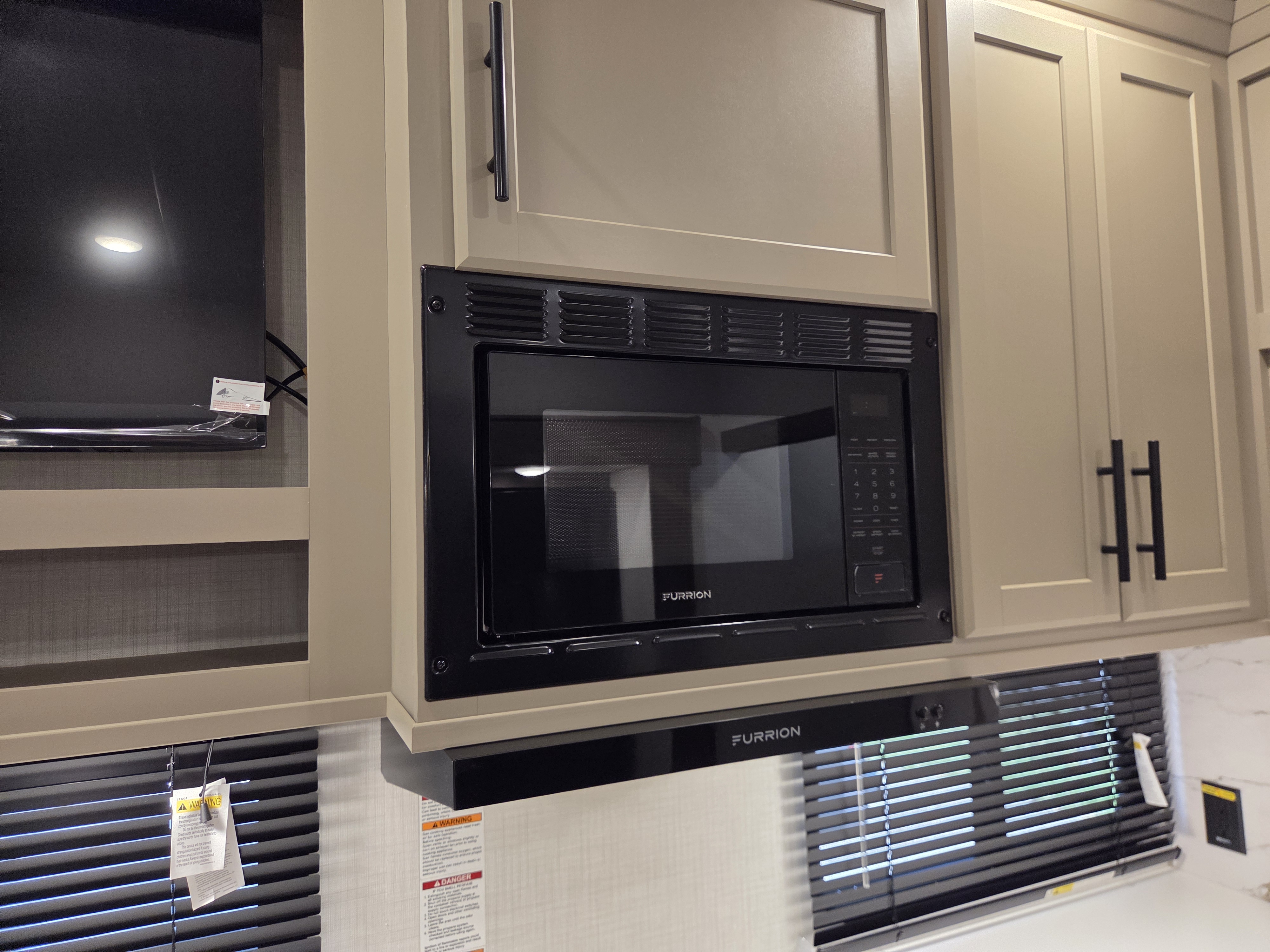 2027 Keystone Cougar Sport 2700BH, $ 43,950