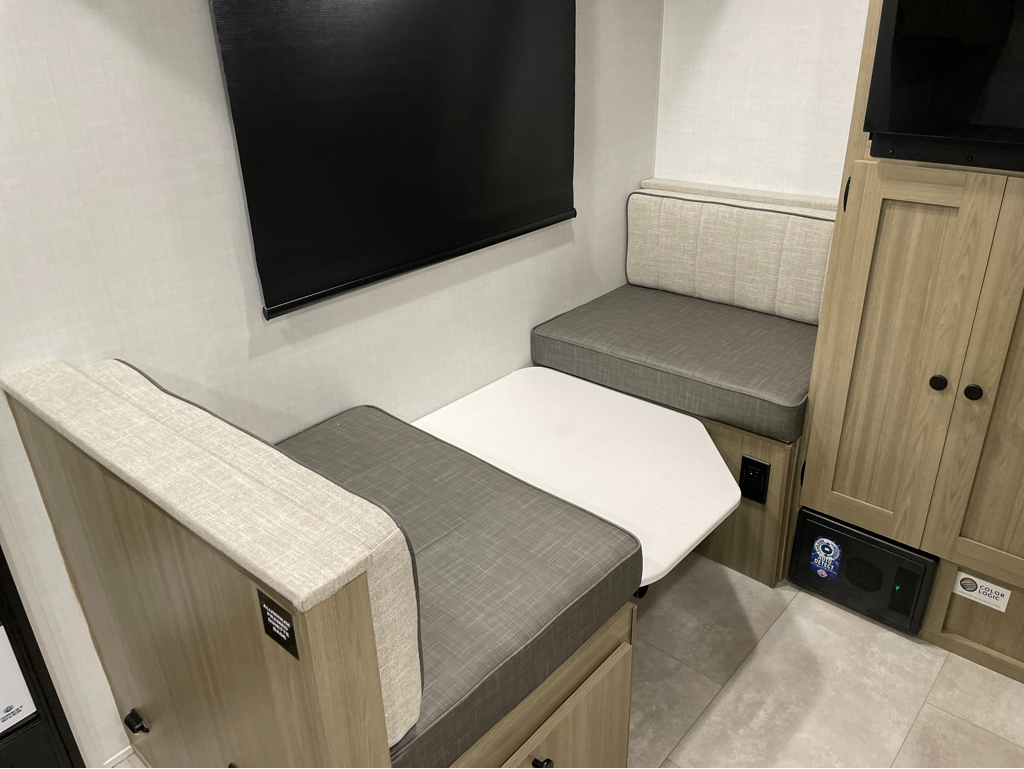 2027 Forest River Rockwood Geo Pro G13DLE, $ 17,499
