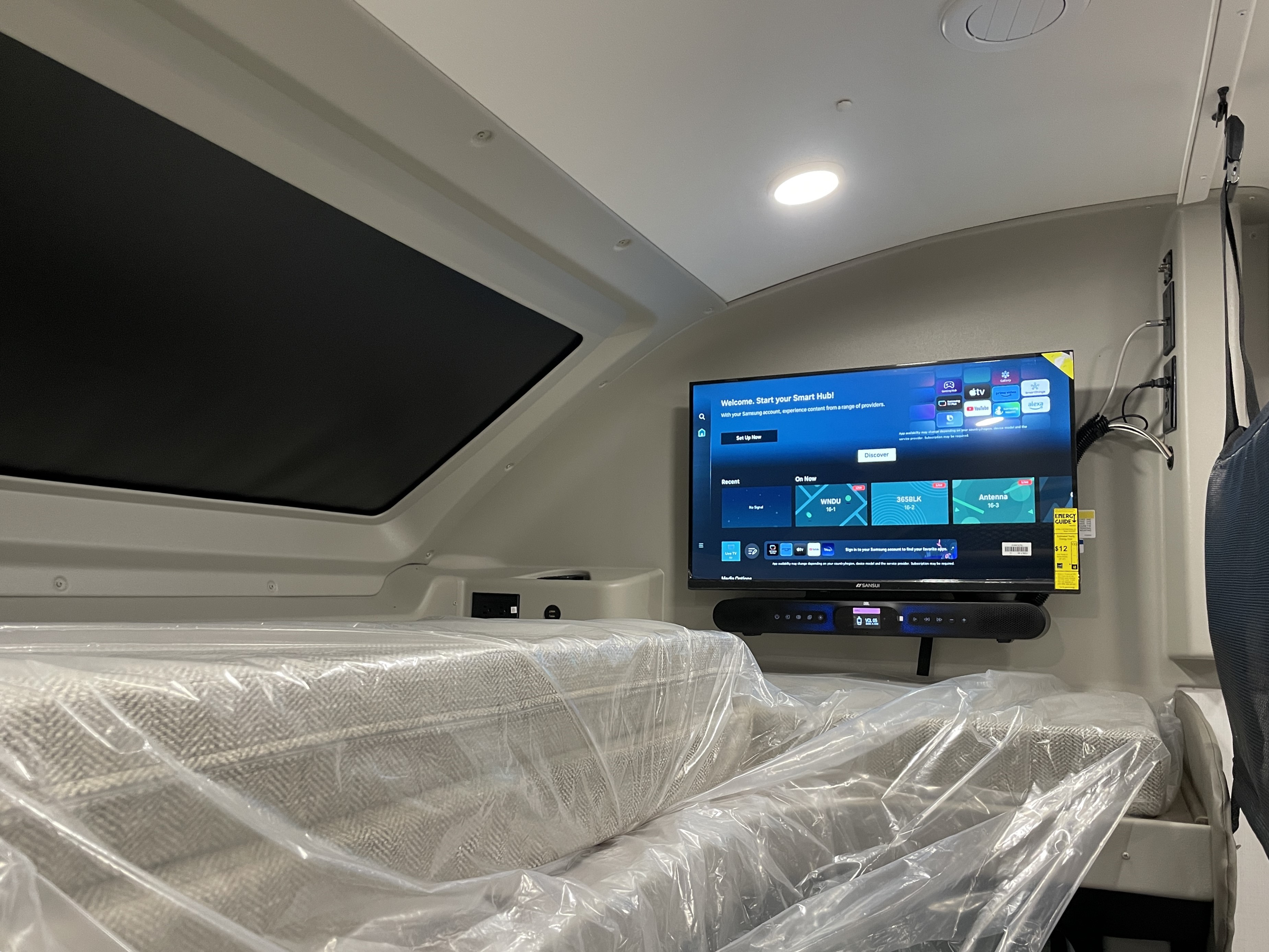 2027 Jayco Redhawk 24B, $ 109,995