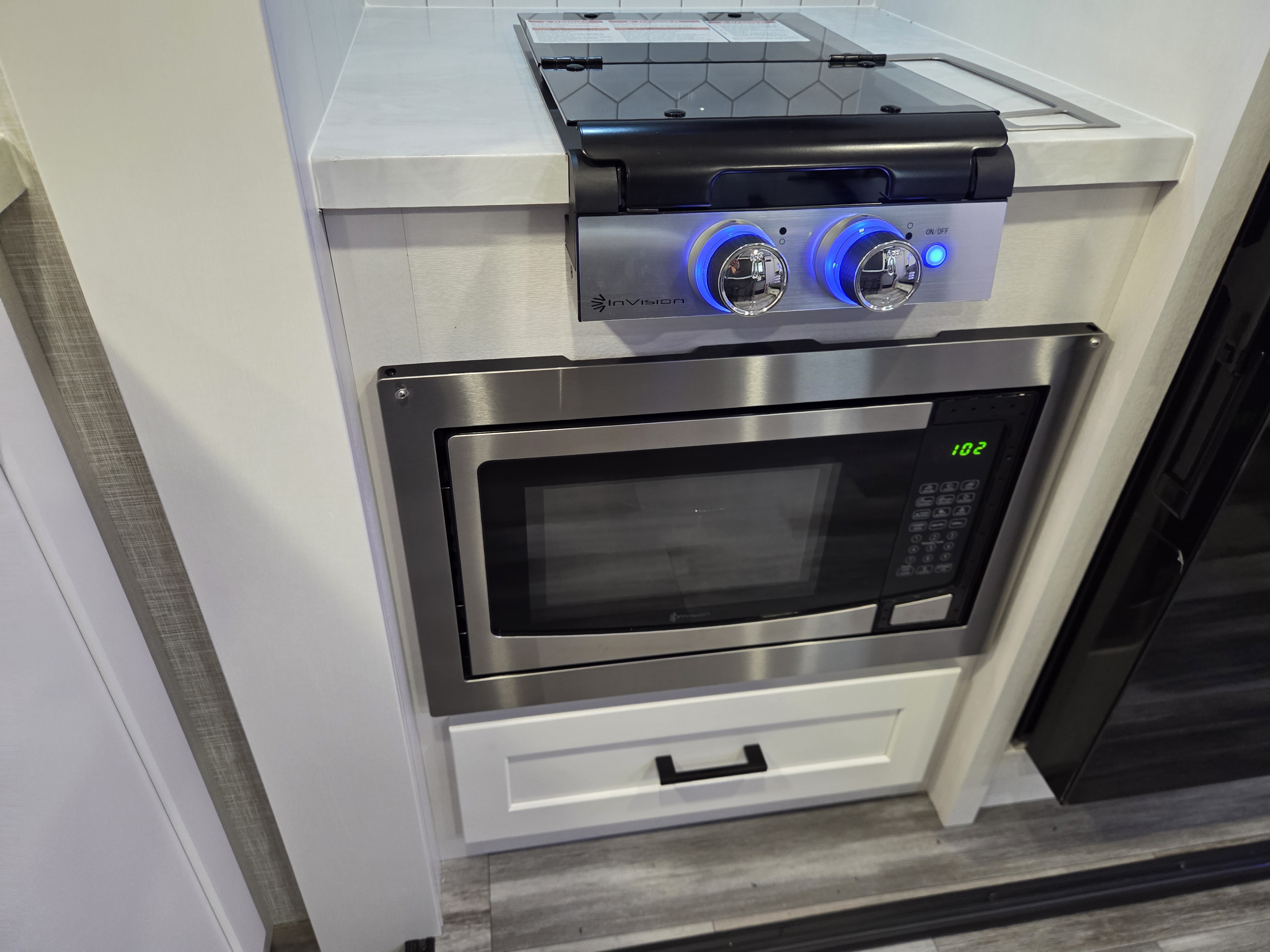 2025 Jayco Jay Feather Air 18MBH, $ 23,999