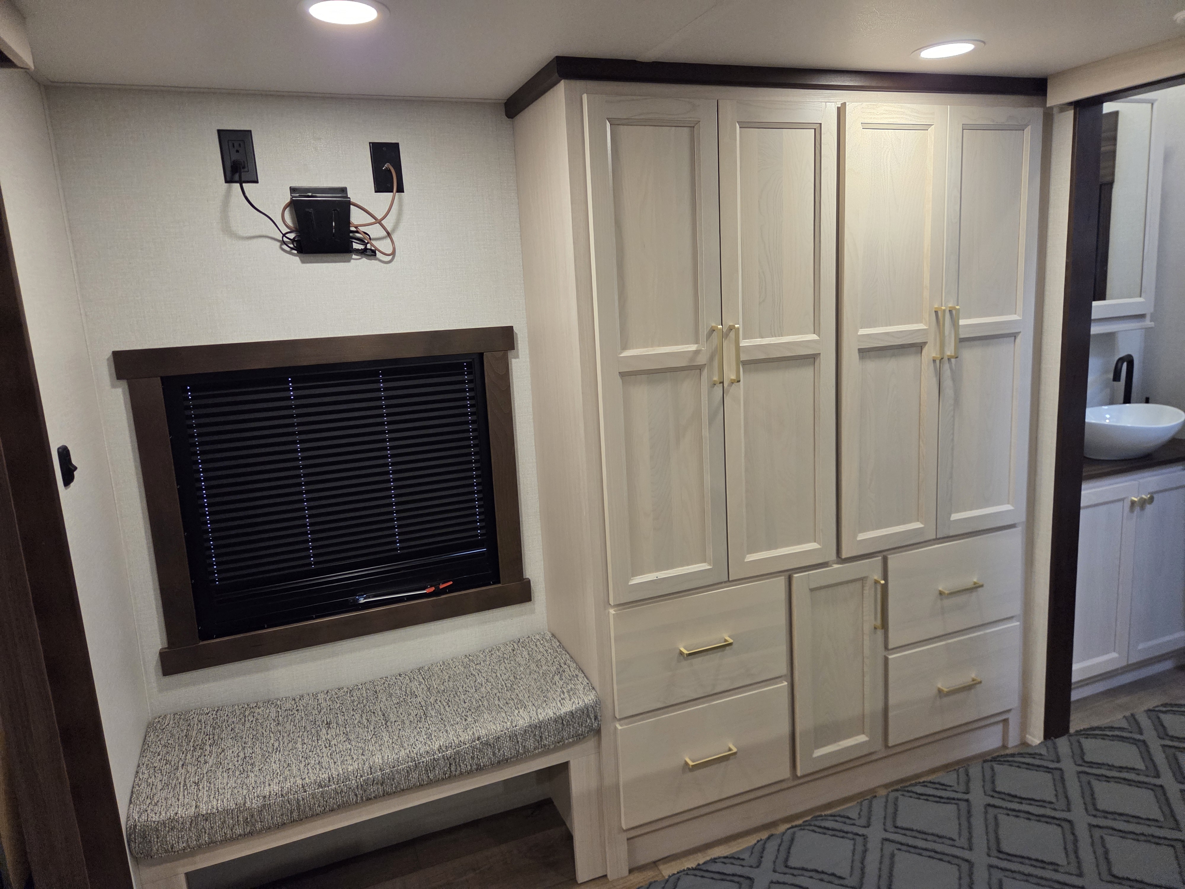 2026 Forest River Cedar Creek Experience 38DB, $ 77,999