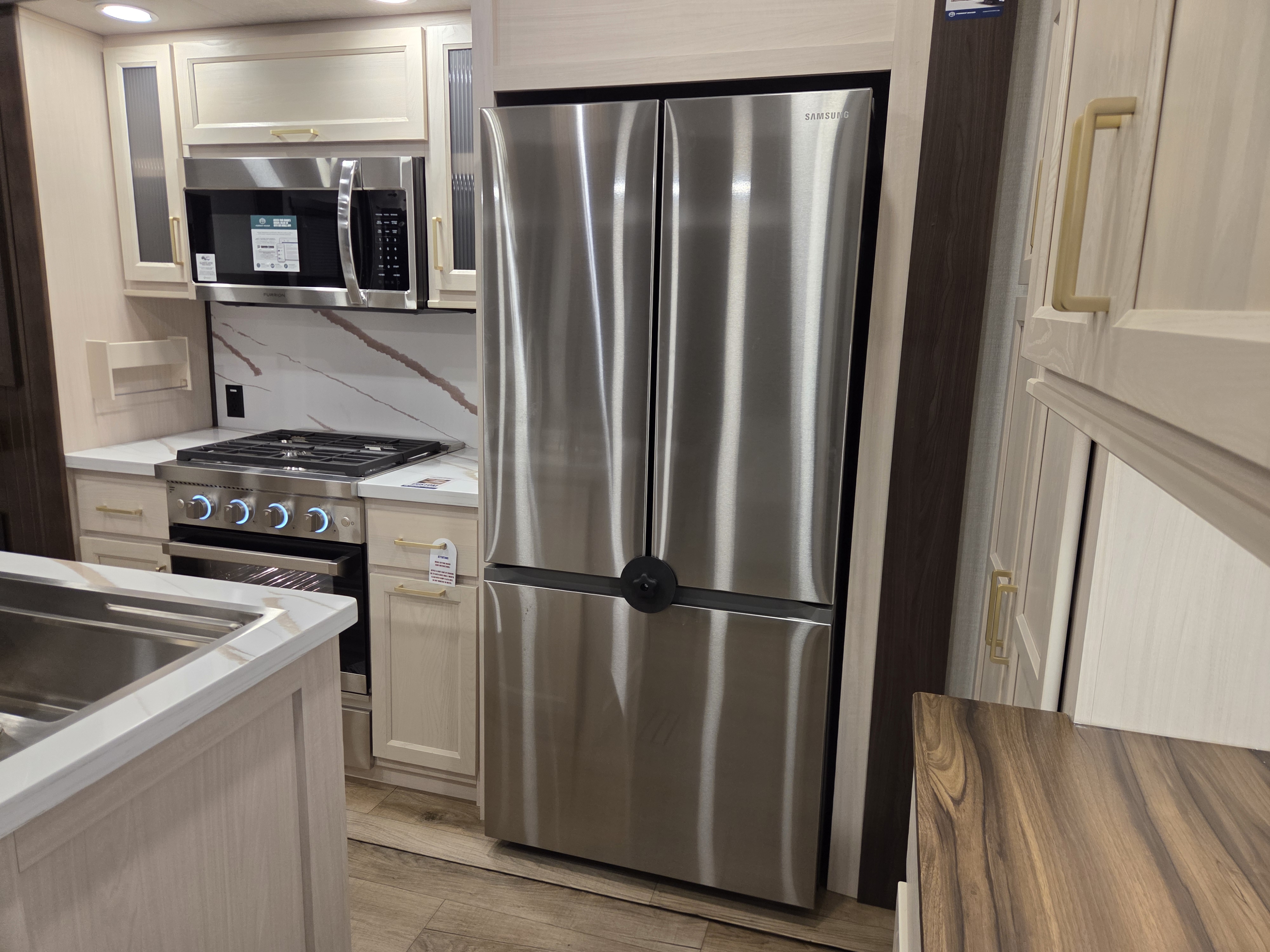 2026 Forest River Cedar Creek Experience 38DB, $ 77,999