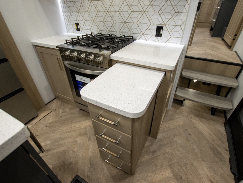 2026 Keystone Raptor 430, $ 119,995