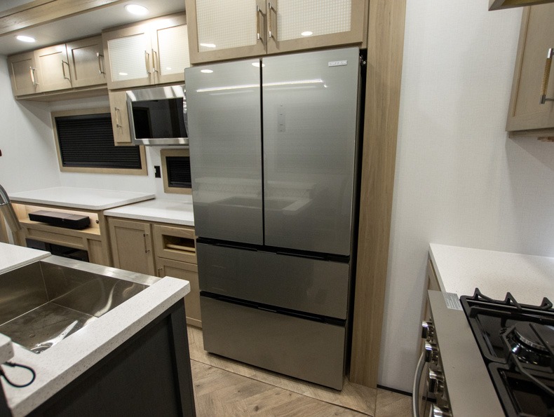 2026 Keystone Raptor 430, $ 119,995