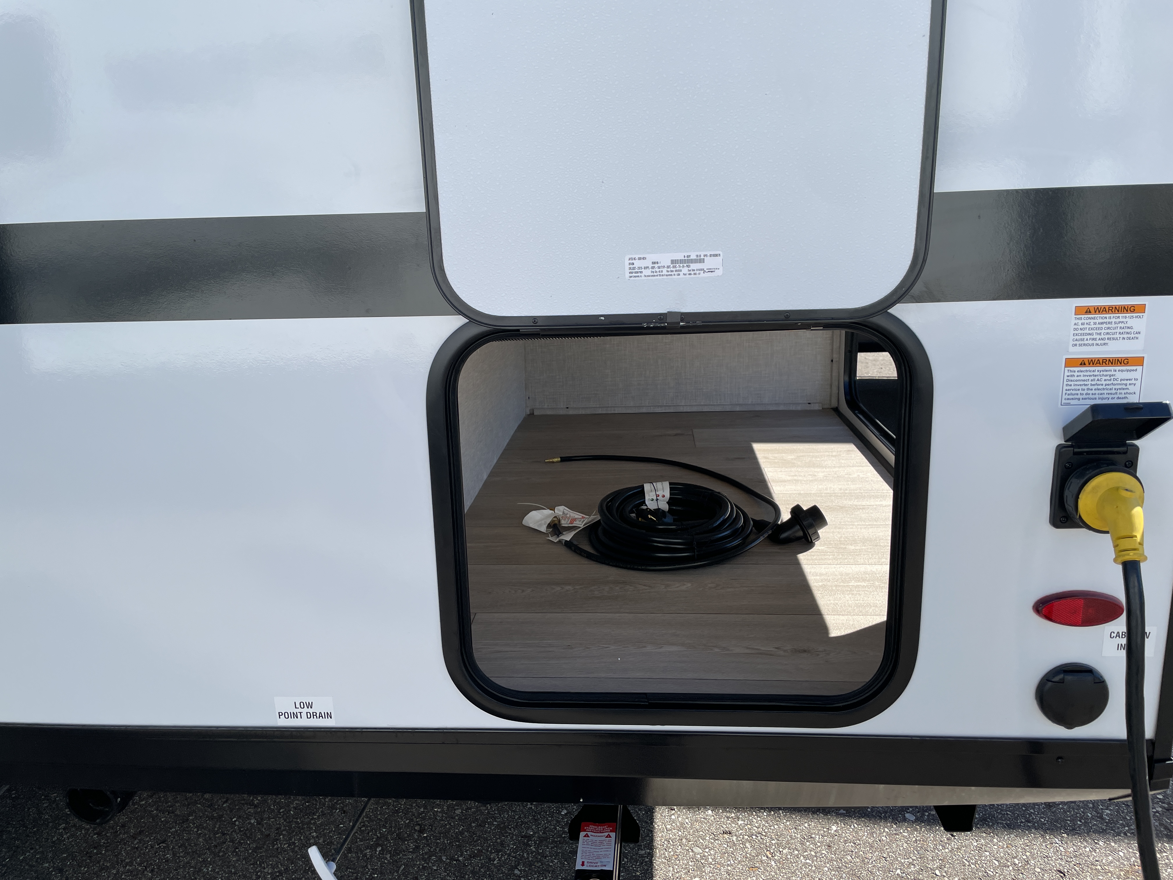 2027 Jayco Jay Feather Air 17FK, $ 27,990