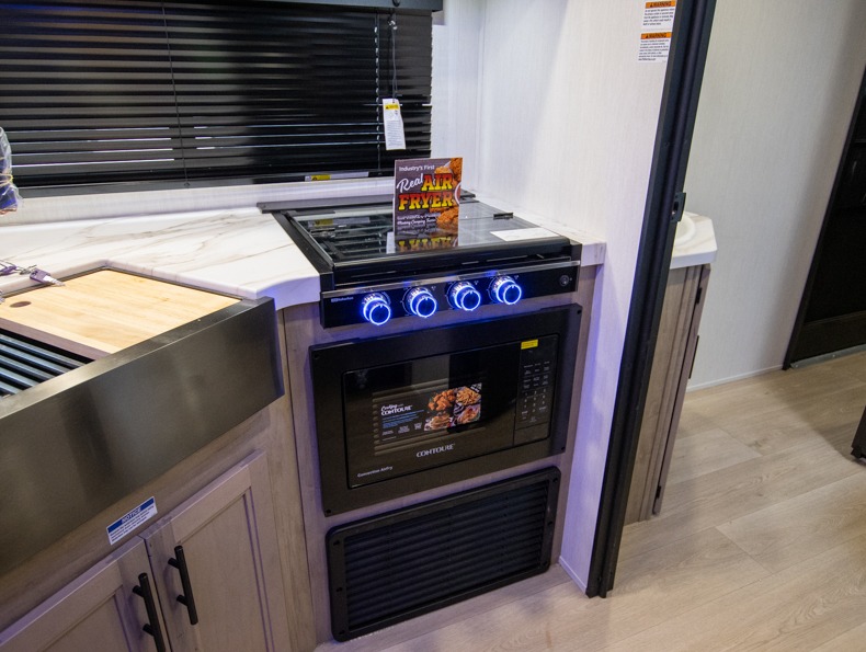 2026 Forest River Cherokee Grey Wolf Toy Haulers 2, $ 33,999