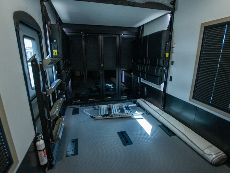 2026 Keystone Raptor 441HB, $ 129,995
