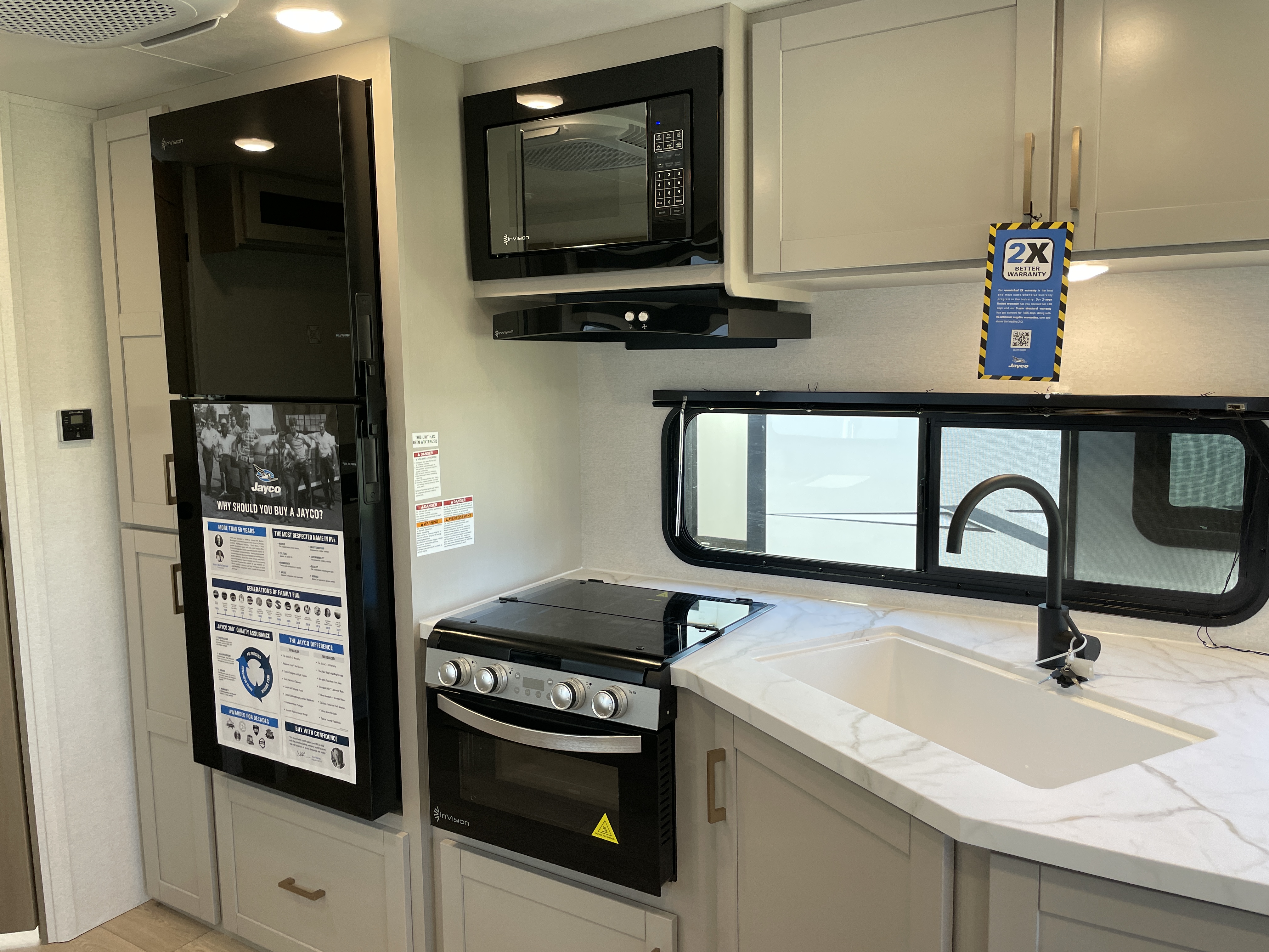 2027 Jayco Jay Flight 262RLS, $ 27,999