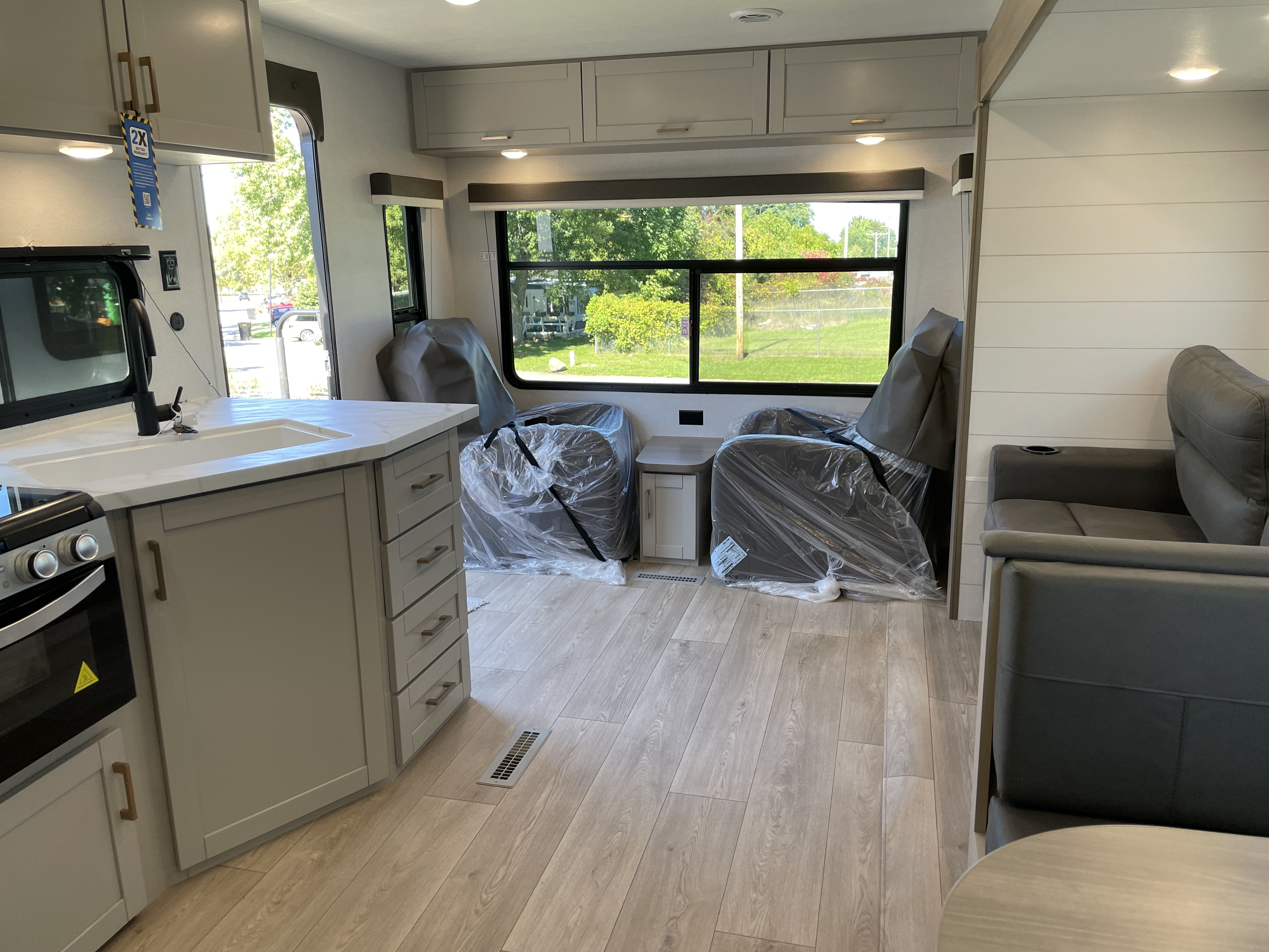 2027 Jayco Jay Flight 262RLS, $ 27,999