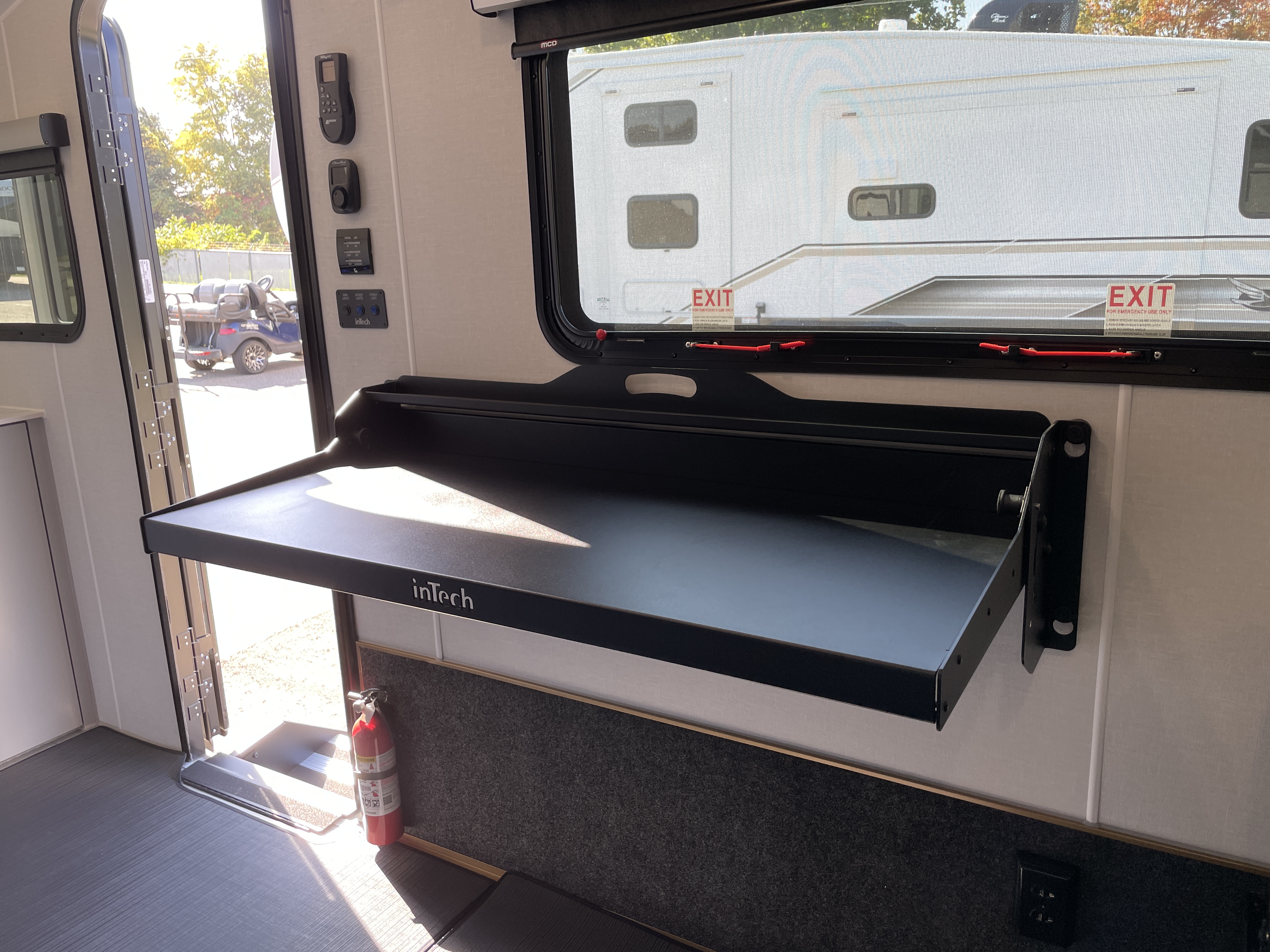 2027 inTech RV Black Wing 724-X, $ 62,410