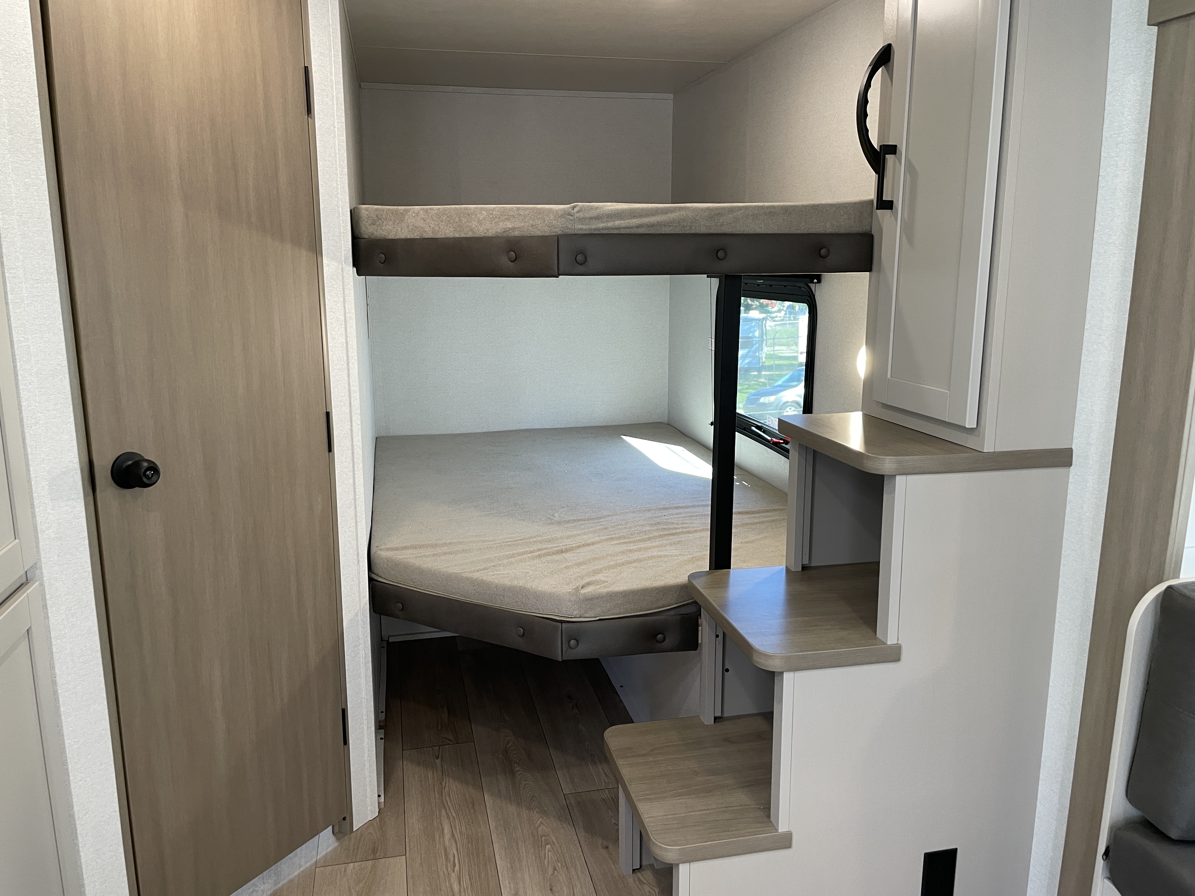 2027 Jayco Jay Flight 270BHS Sport Edition, $ 24,990