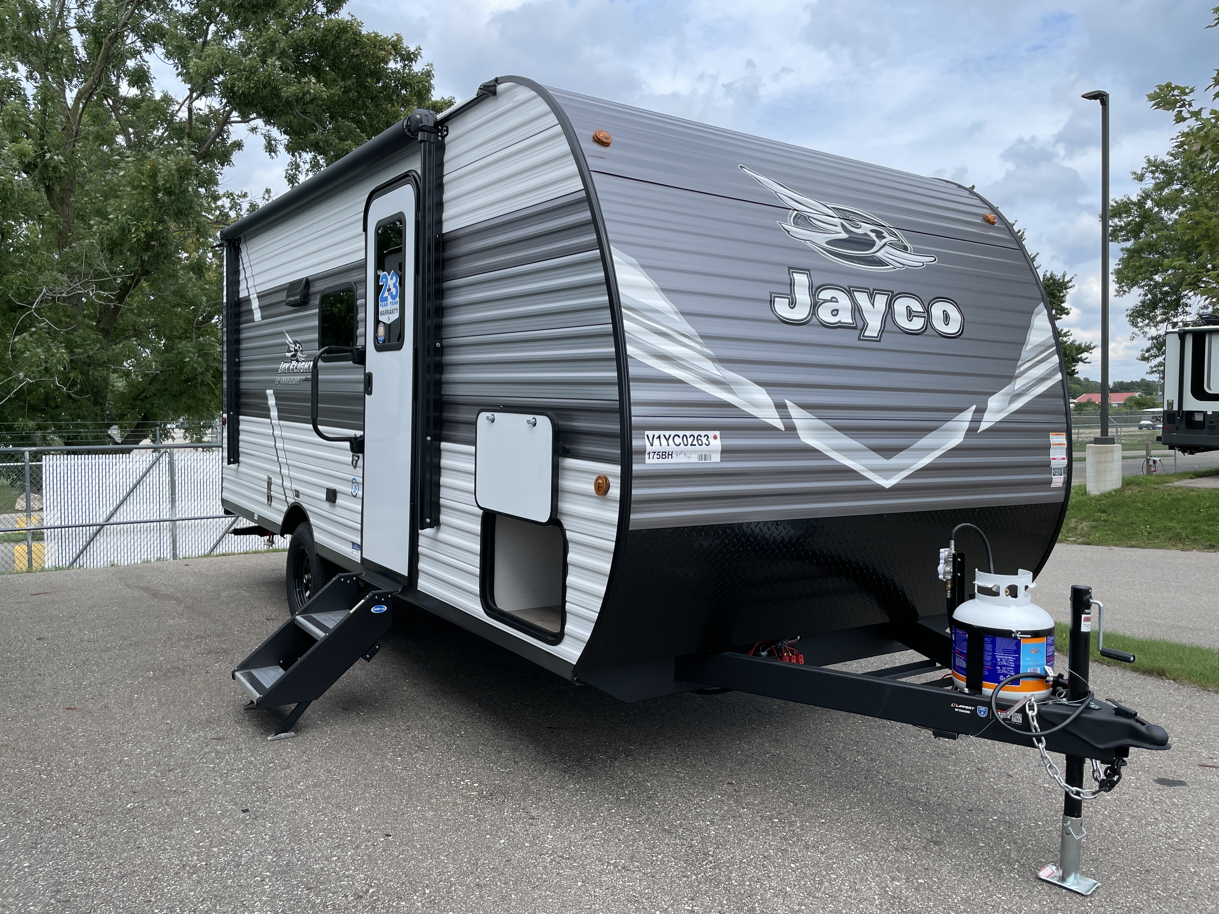 2027 Jayco Jay Flight 175BH, $ 17,995