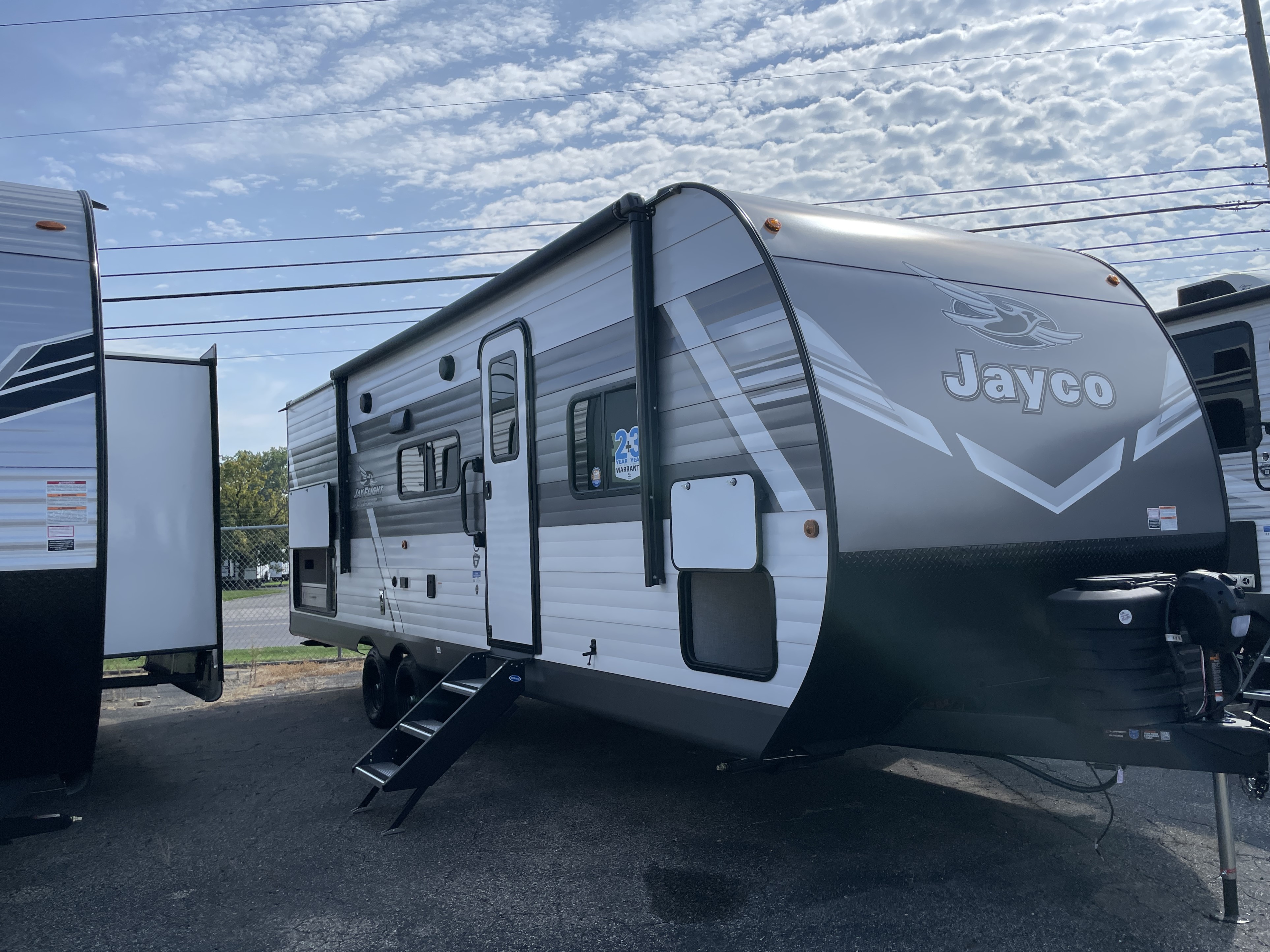 2027 Jayco Jay Flight 261BHS, $ 26,999