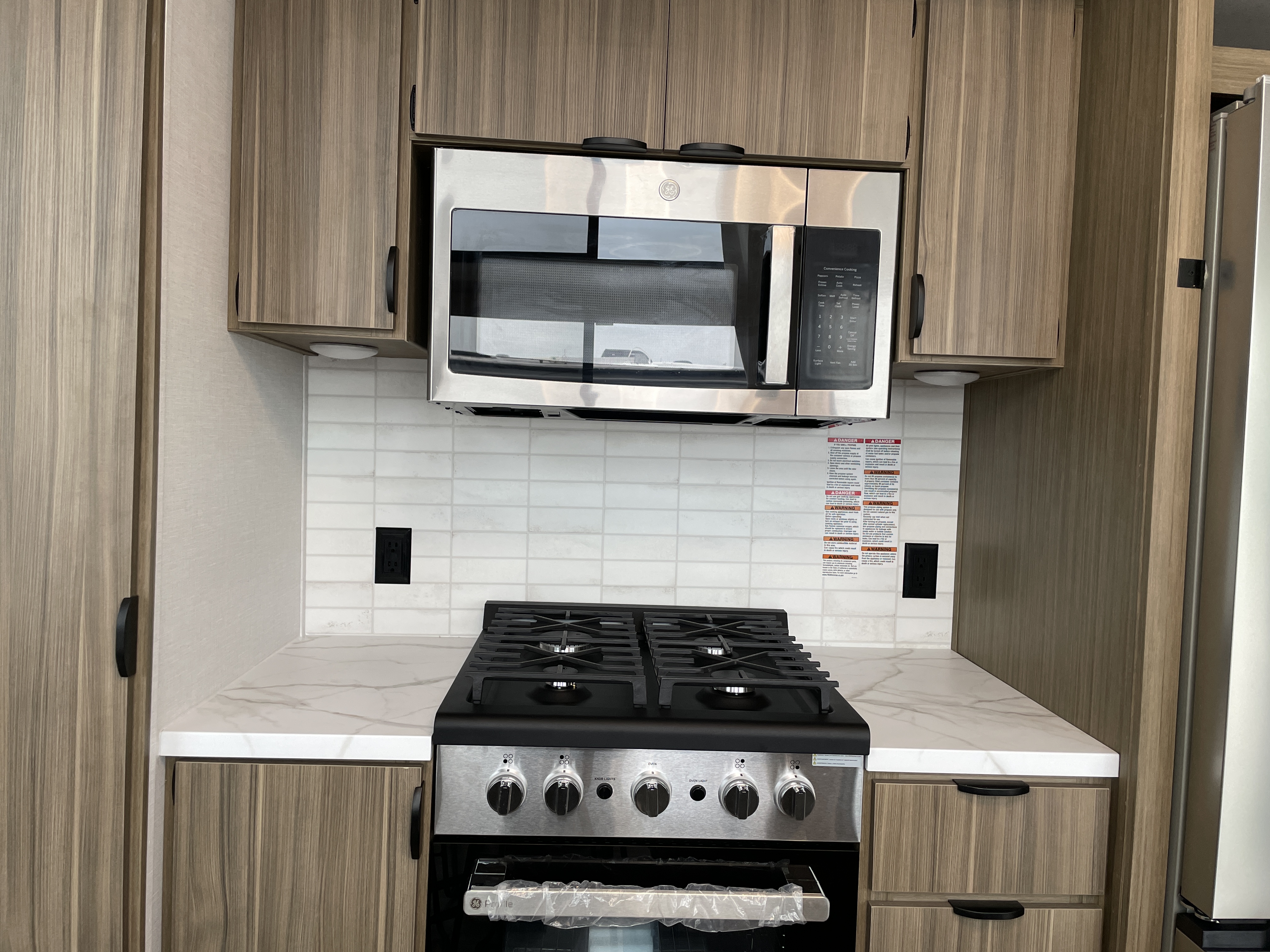 2027 Forest River Salem Grand Villa 42ZEN, $ 74,999