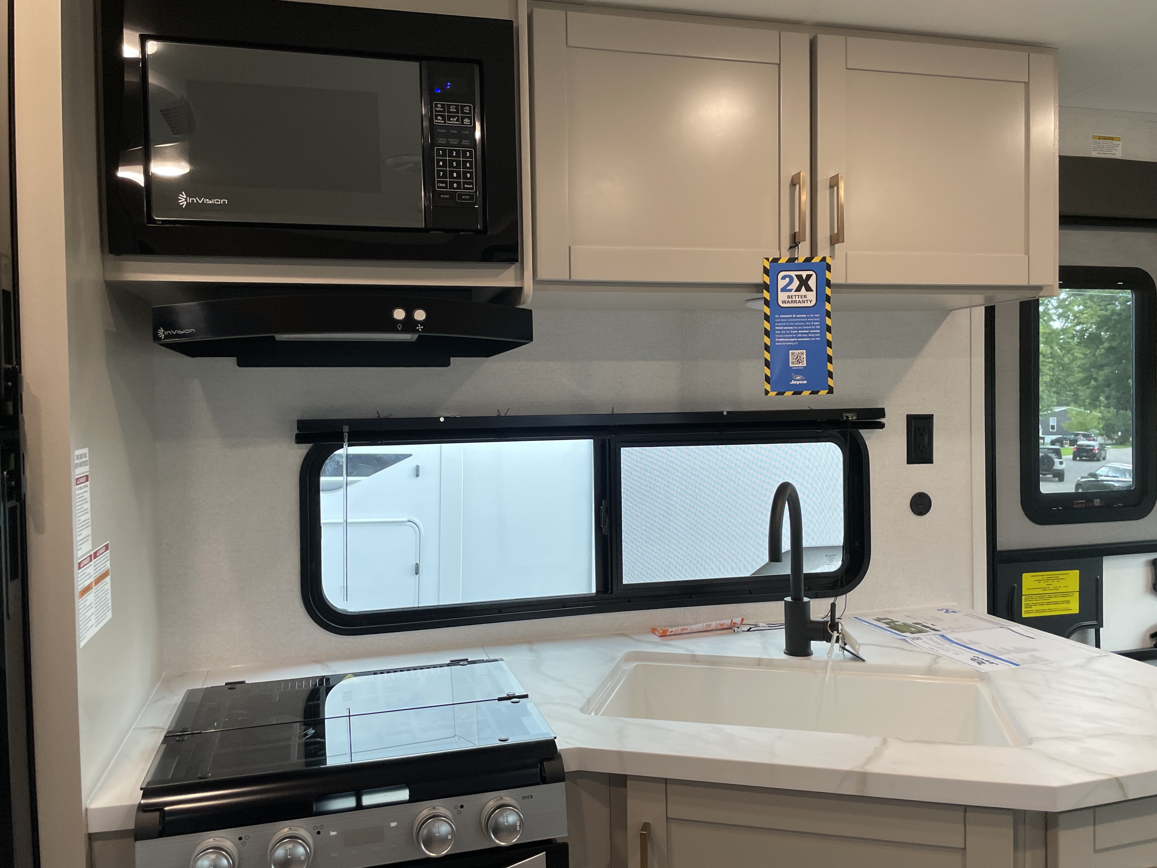 2027 Jayco Jay Flight 262RLS, $ 27,999