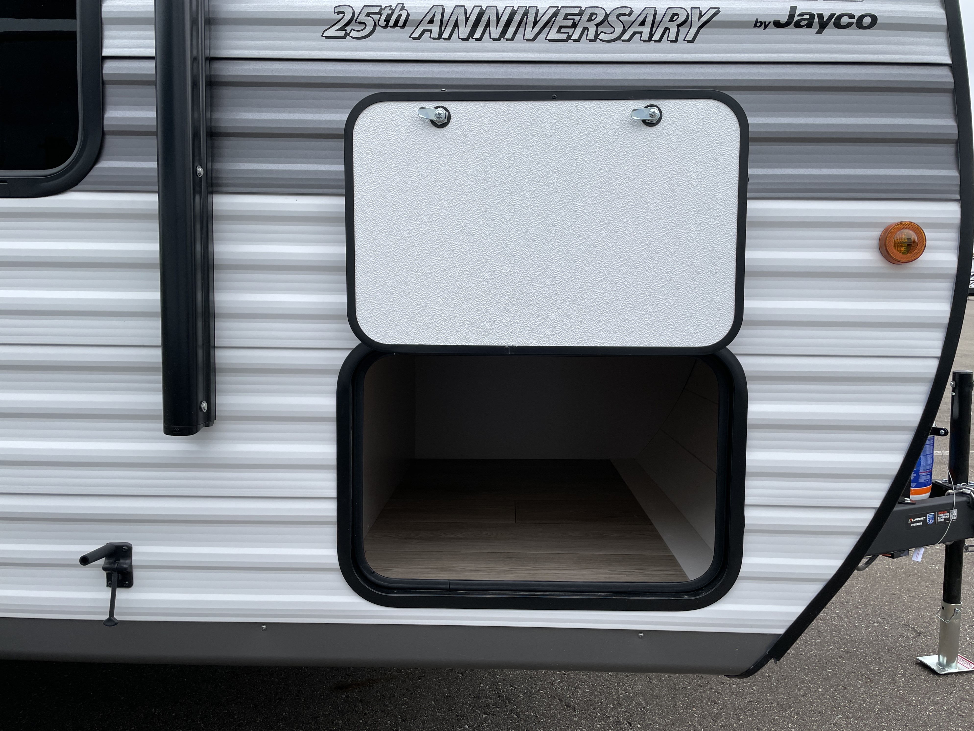 2027 Jayco Jay Flight 175FQ, $ 28,786